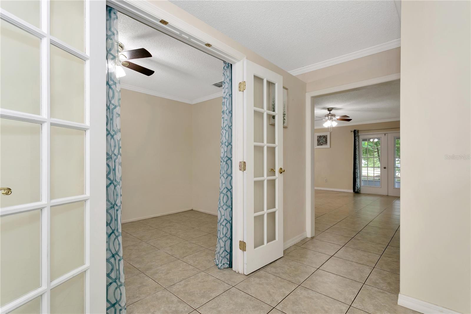 5680 25th Street, Bradenton, FL 34203