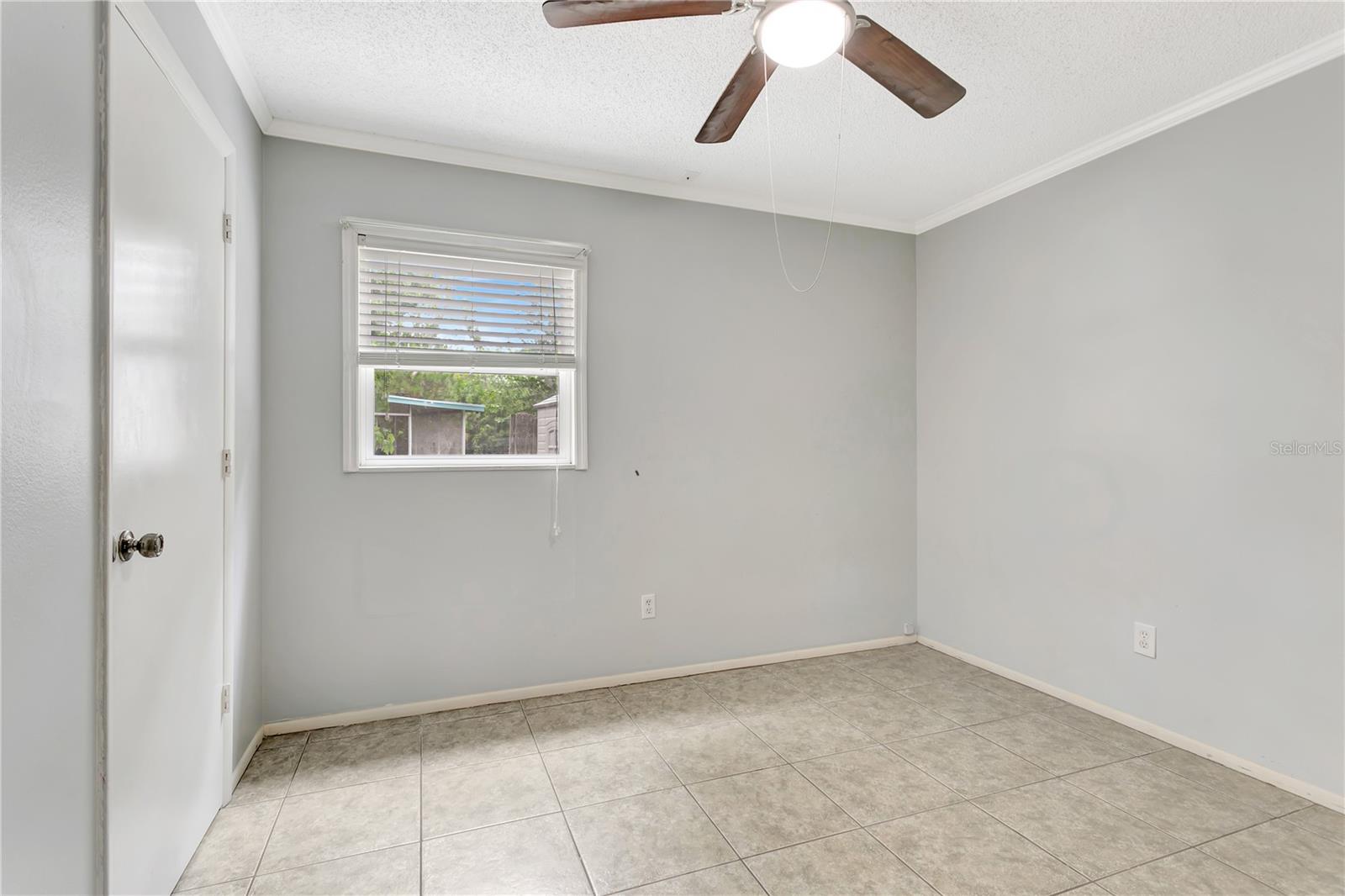 5680 25th Street, Bradenton, FL 34203