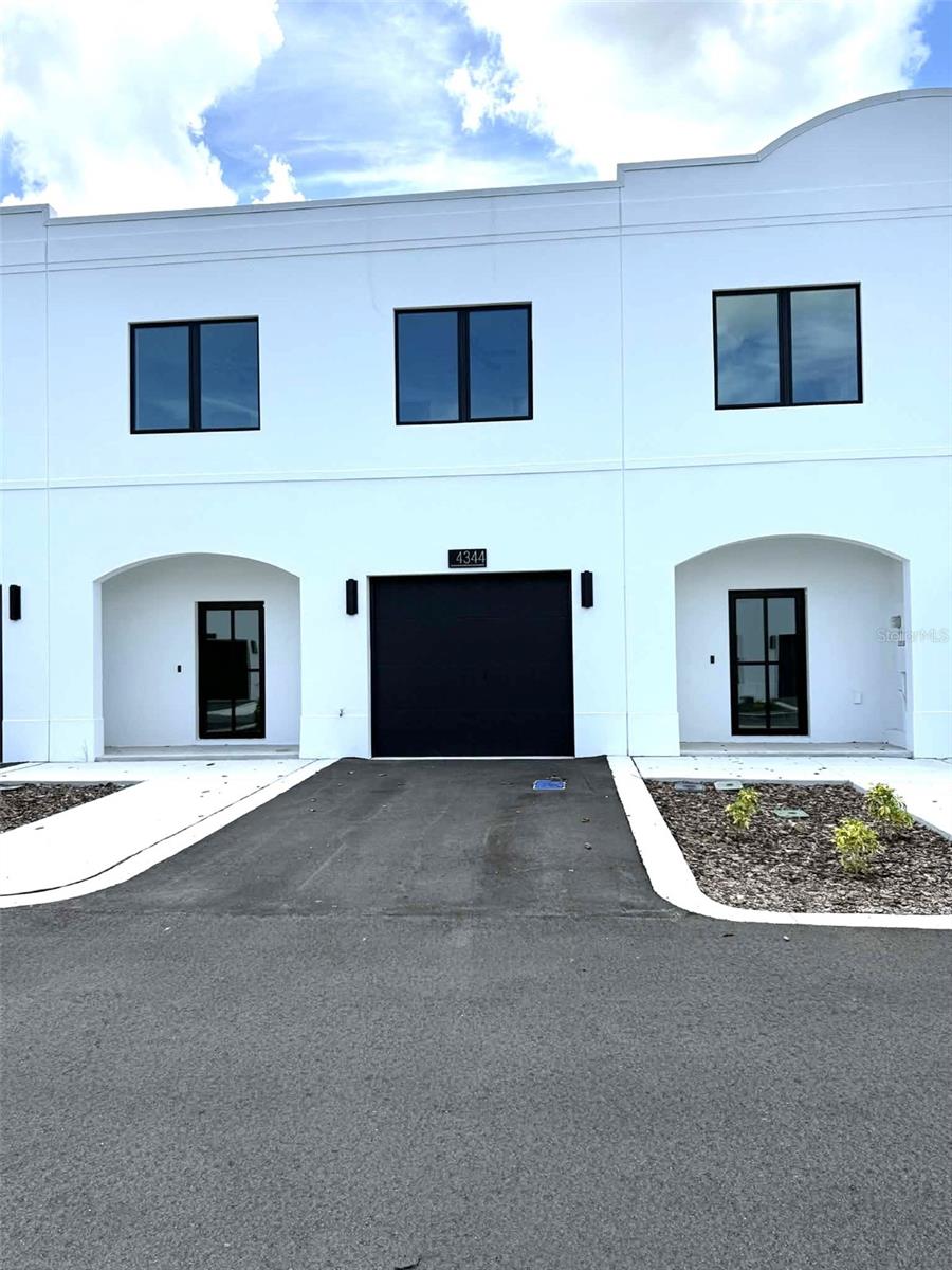 4344 Cambio Gardens, Tampa, FL 33610