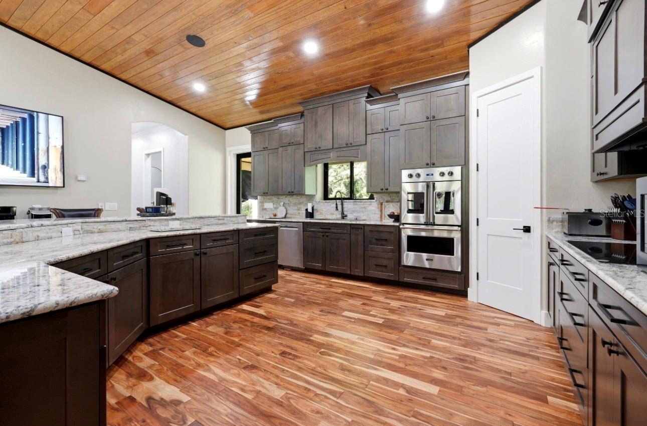 19826 6th, Newberry, FL 32669