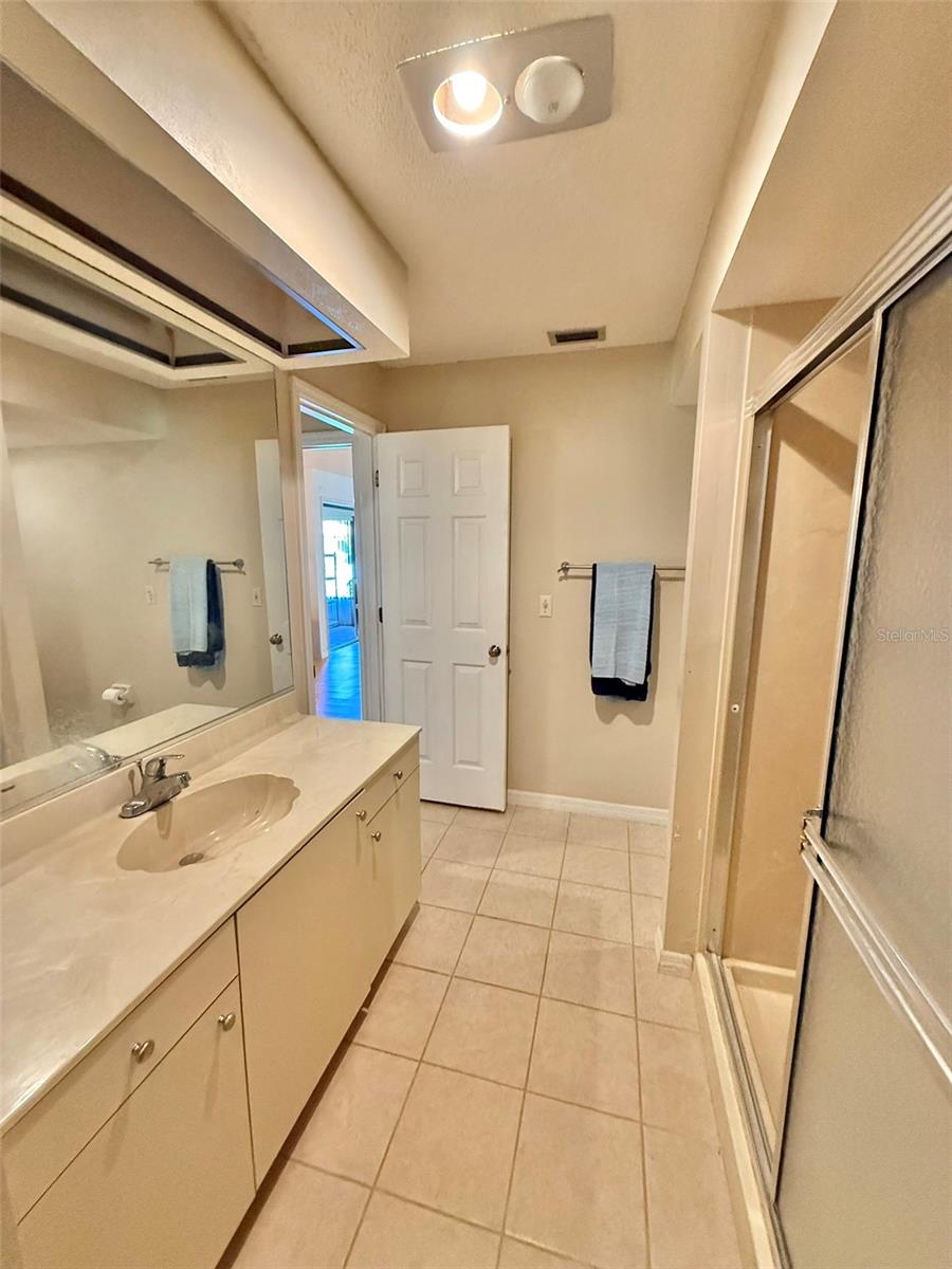 3112 Vivienda, Bradenton, FL 34207