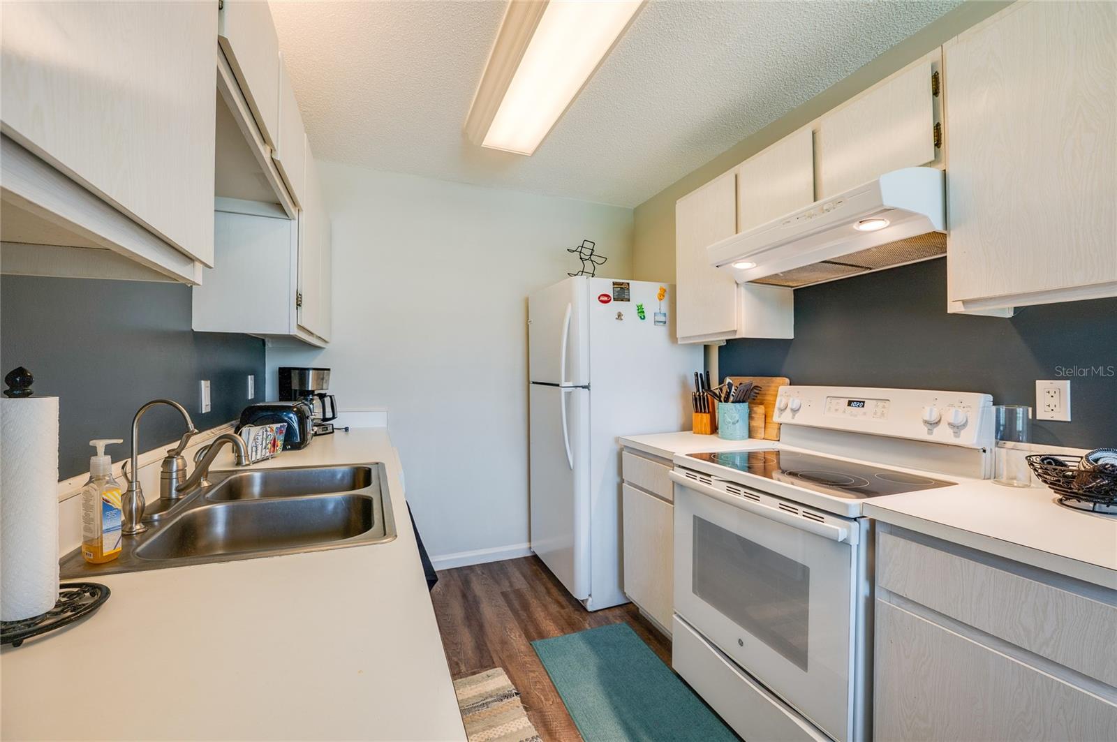 840 Center Unit 100, Holly Hill, FL 32117
