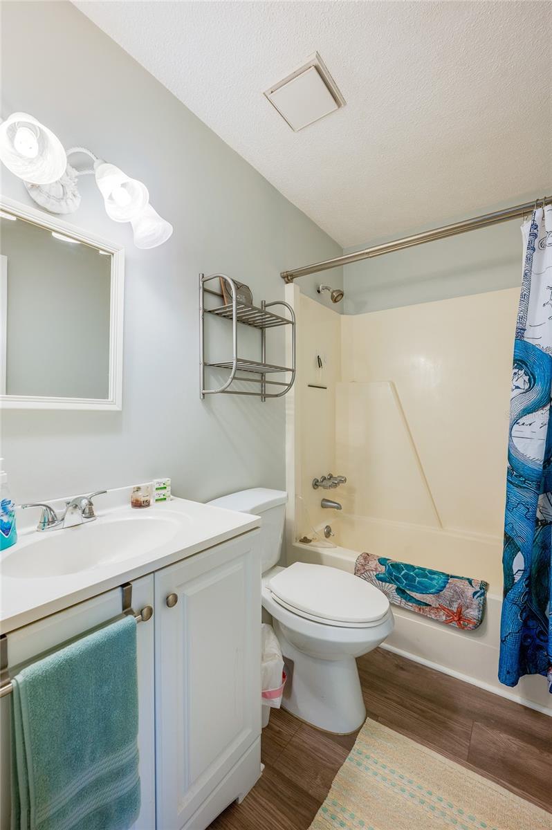 840 Center Unit 100, Holly Hill, FL 32117
