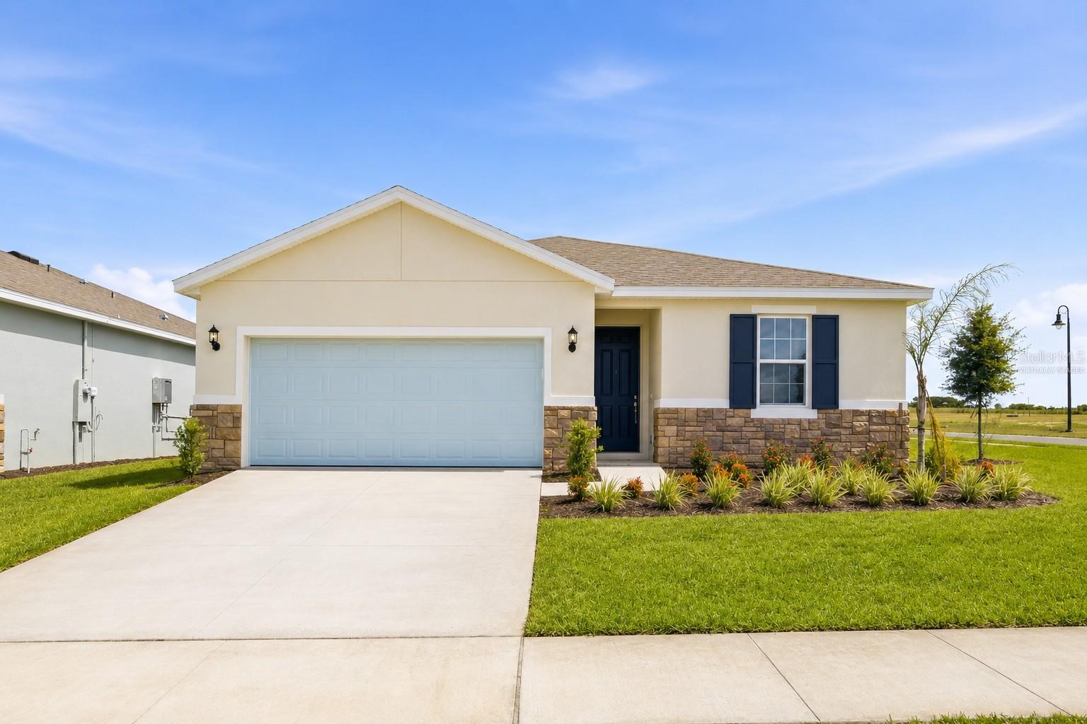 5731 Hiawassee, Okahumpka, FL 34762