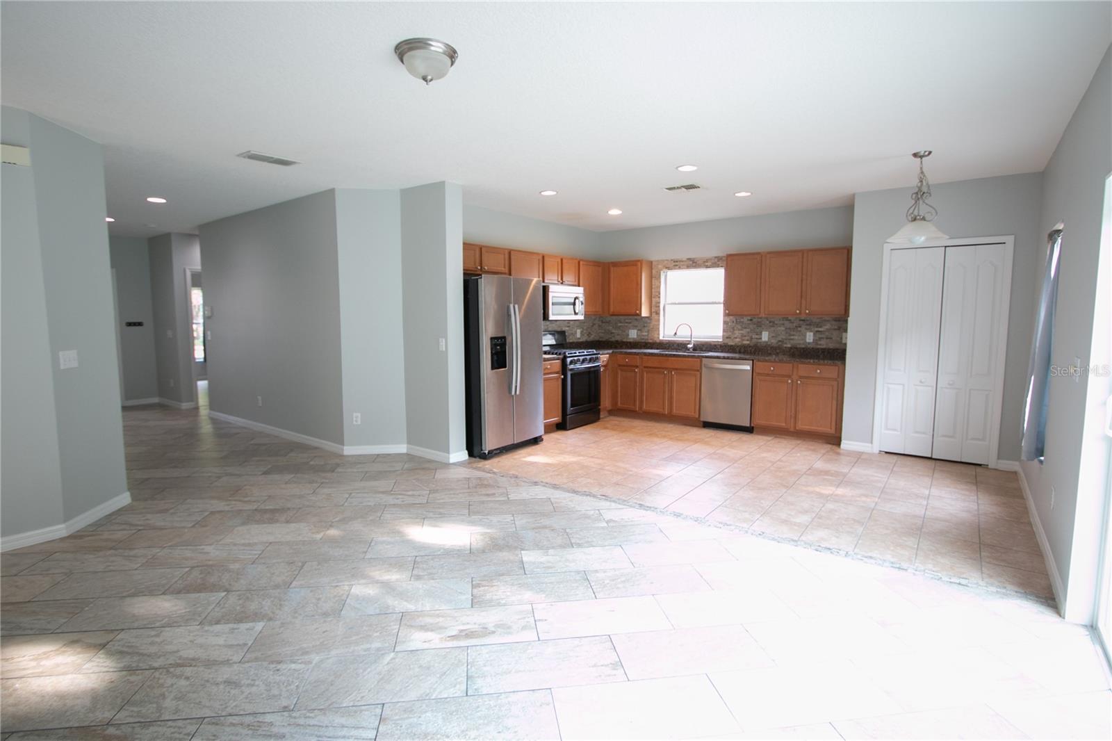 115 Gladesdown, Deland, FL 32724