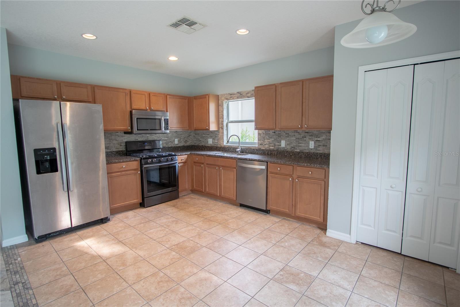 115 Gladesdown, Deland, FL 32724