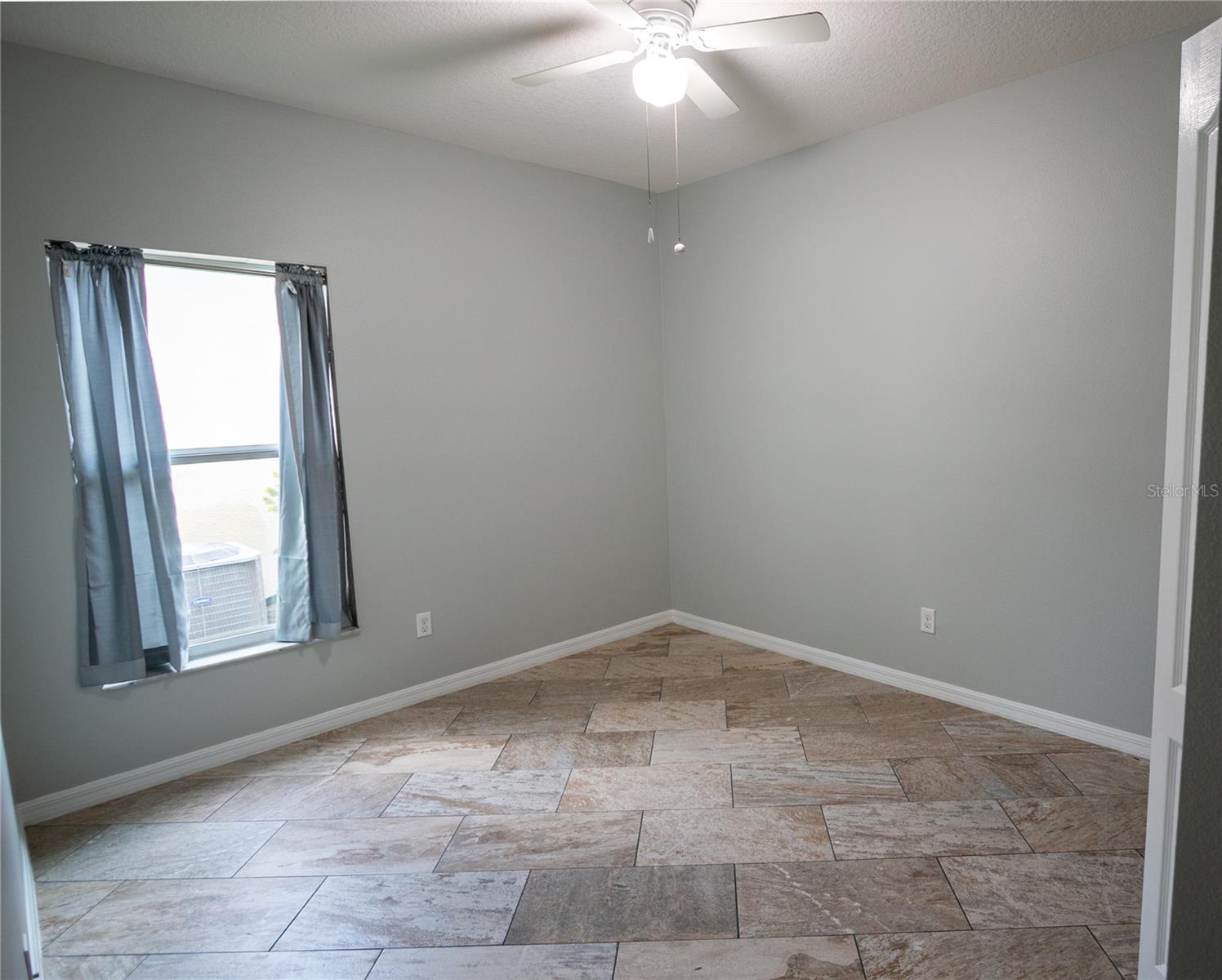115 Gladesdown, Deland, FL 32724