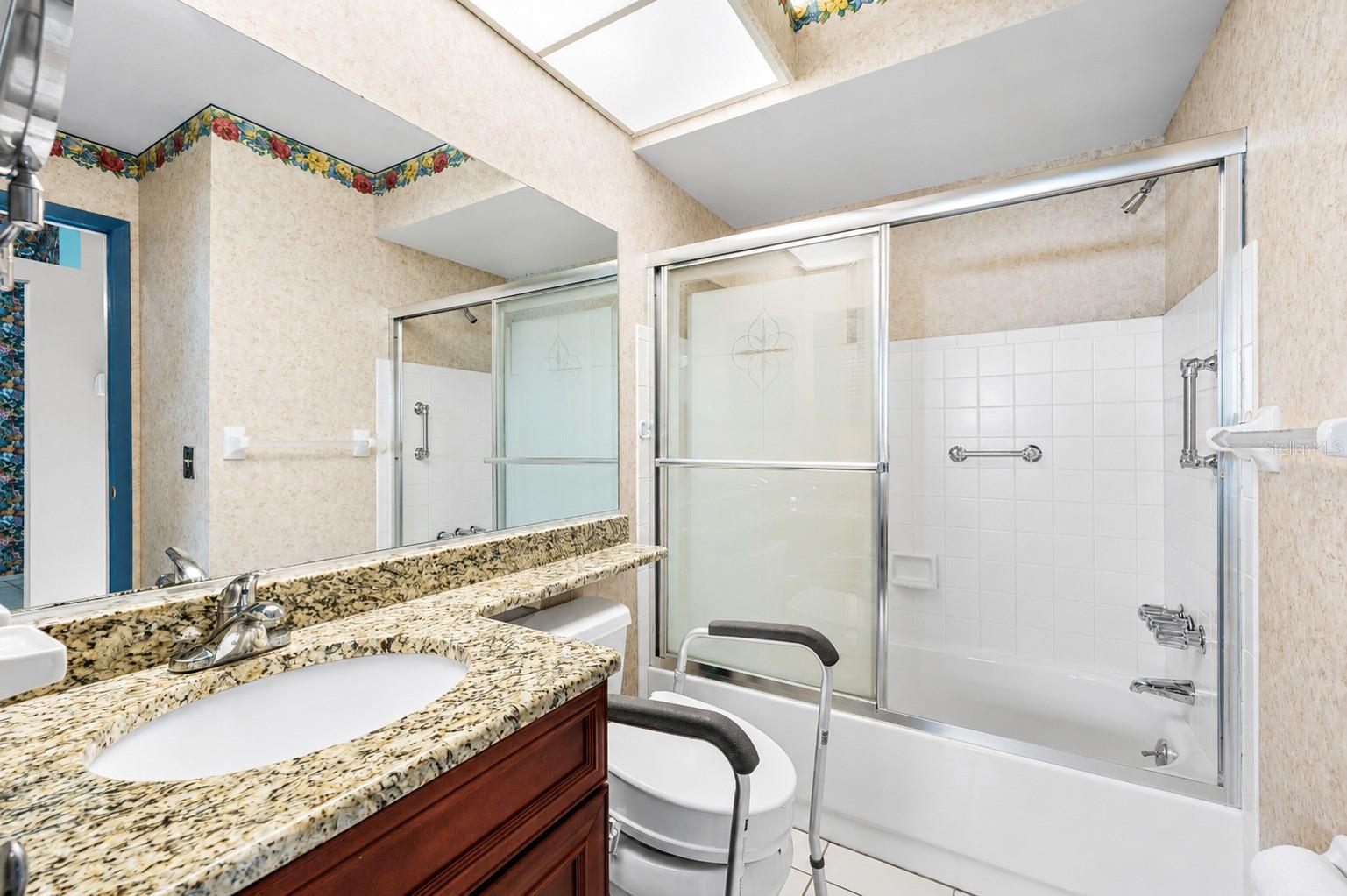 2927 63rd, Bradenton, FL 34209