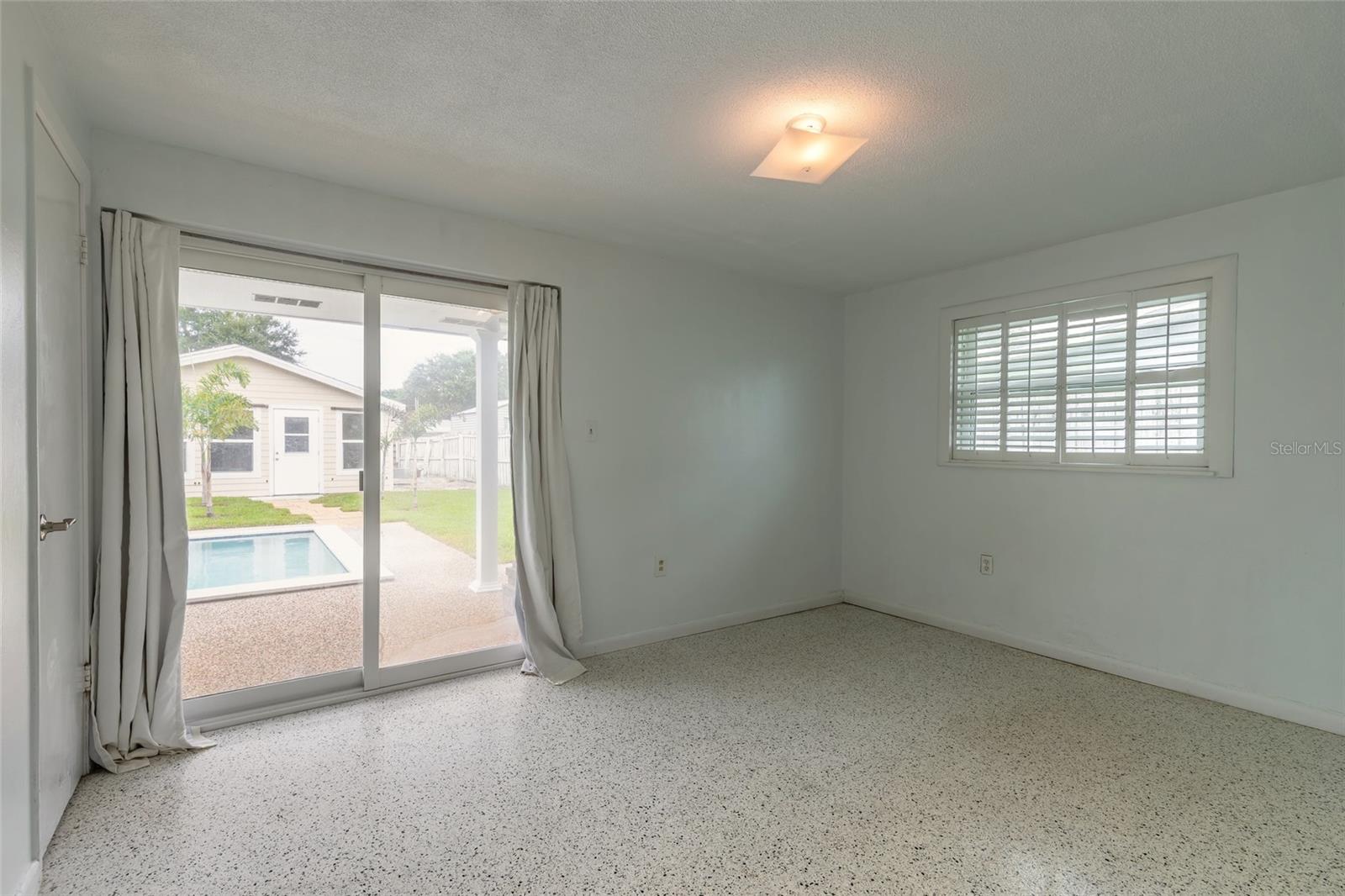 808 16th, New Smyrna Beach, FL 32169