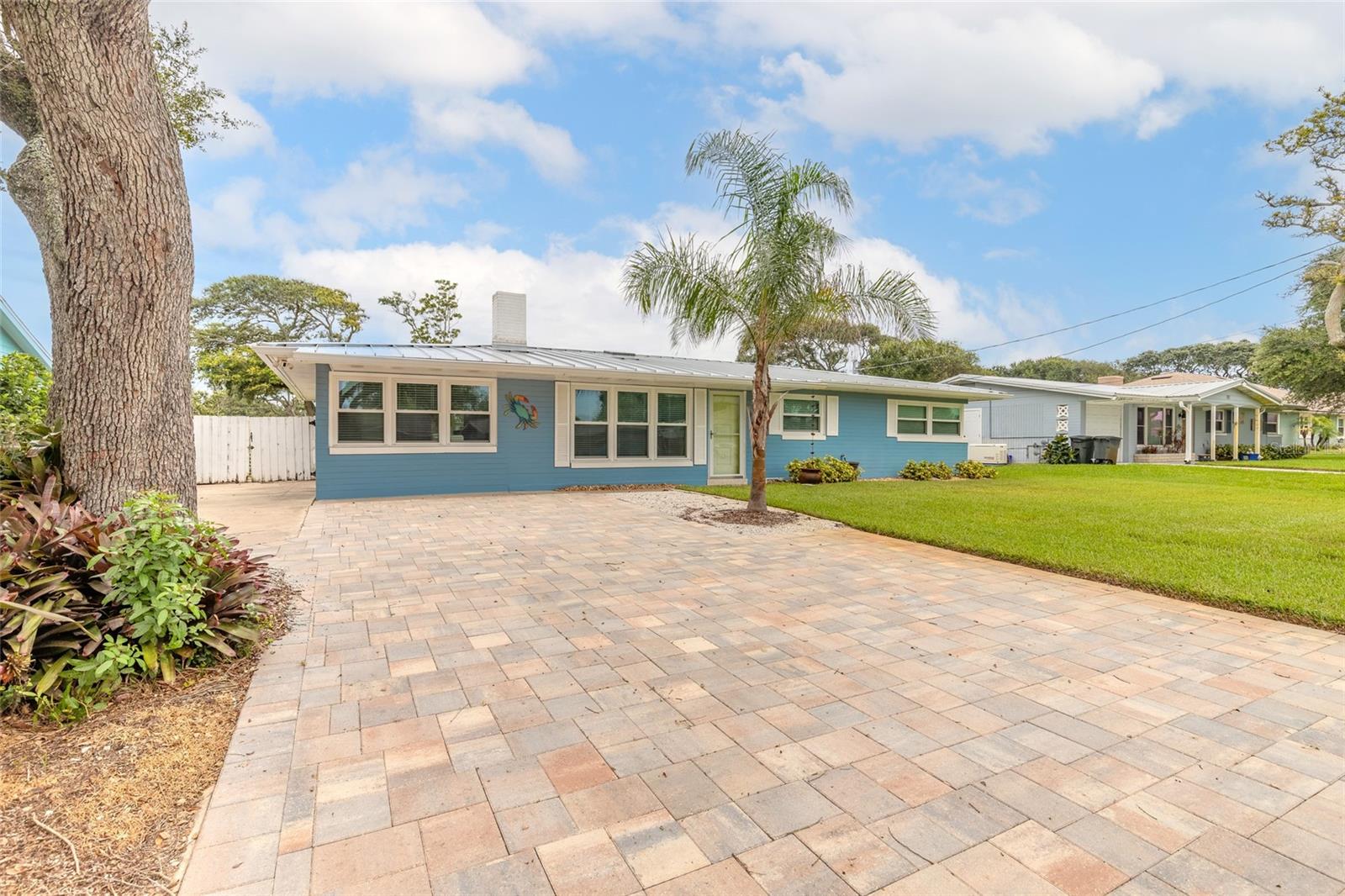 808 16th, New Smyrna Beach, FL 32169