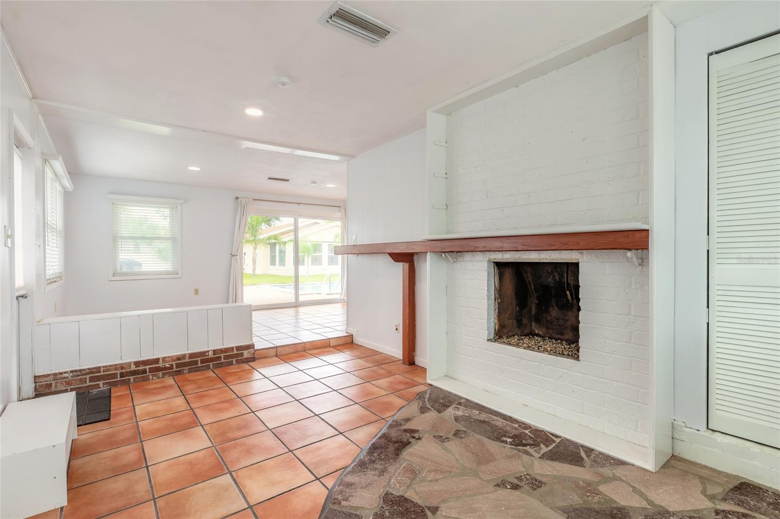 808 16th, New Smyrna Beach, FL 32169