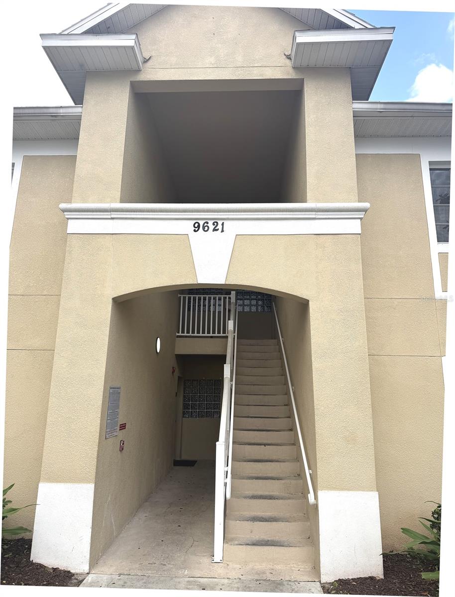 9621 Lakedale Unit 202, Riverview, FL 33578