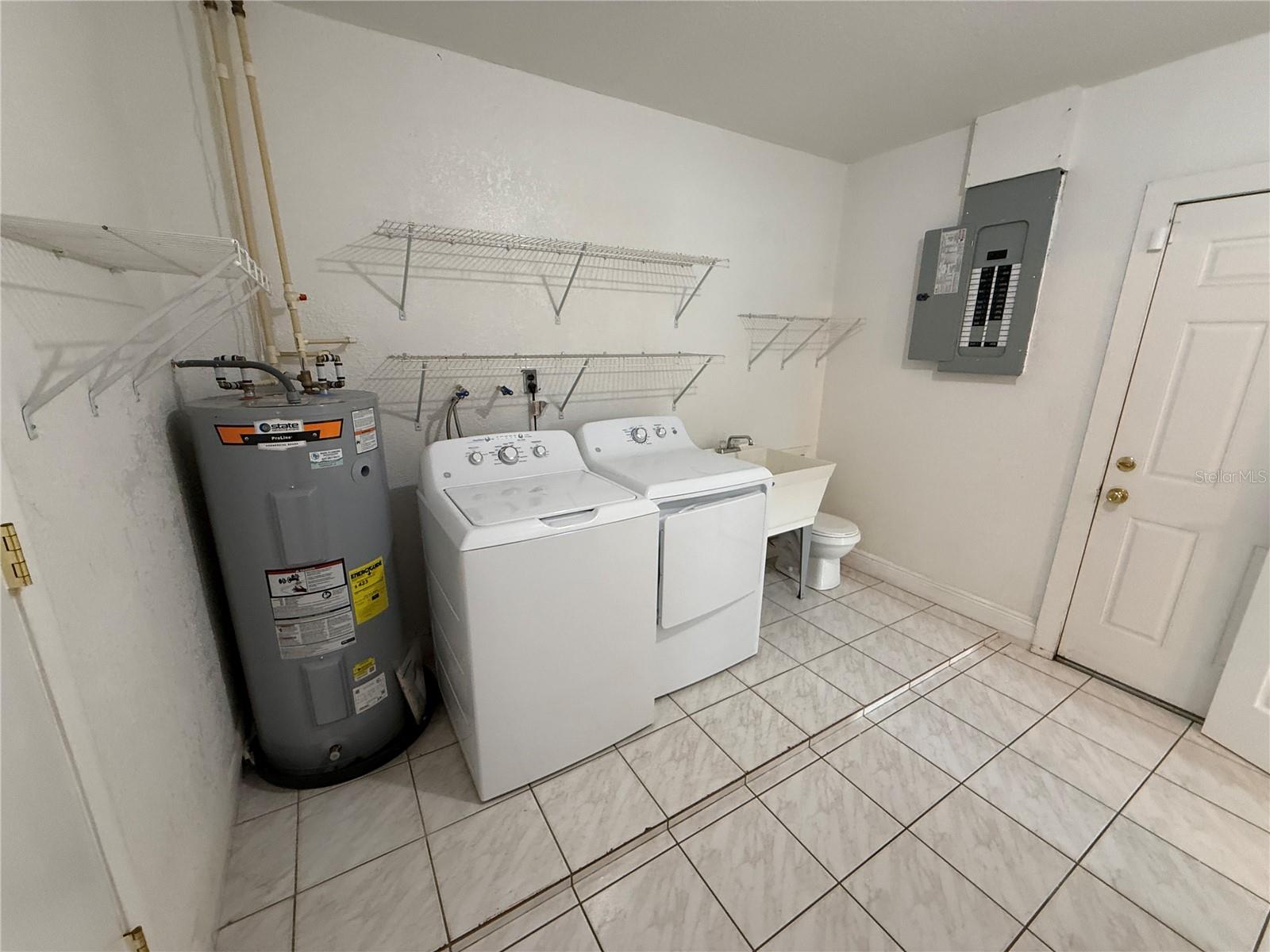202 Yale, Sanford, FL 32771