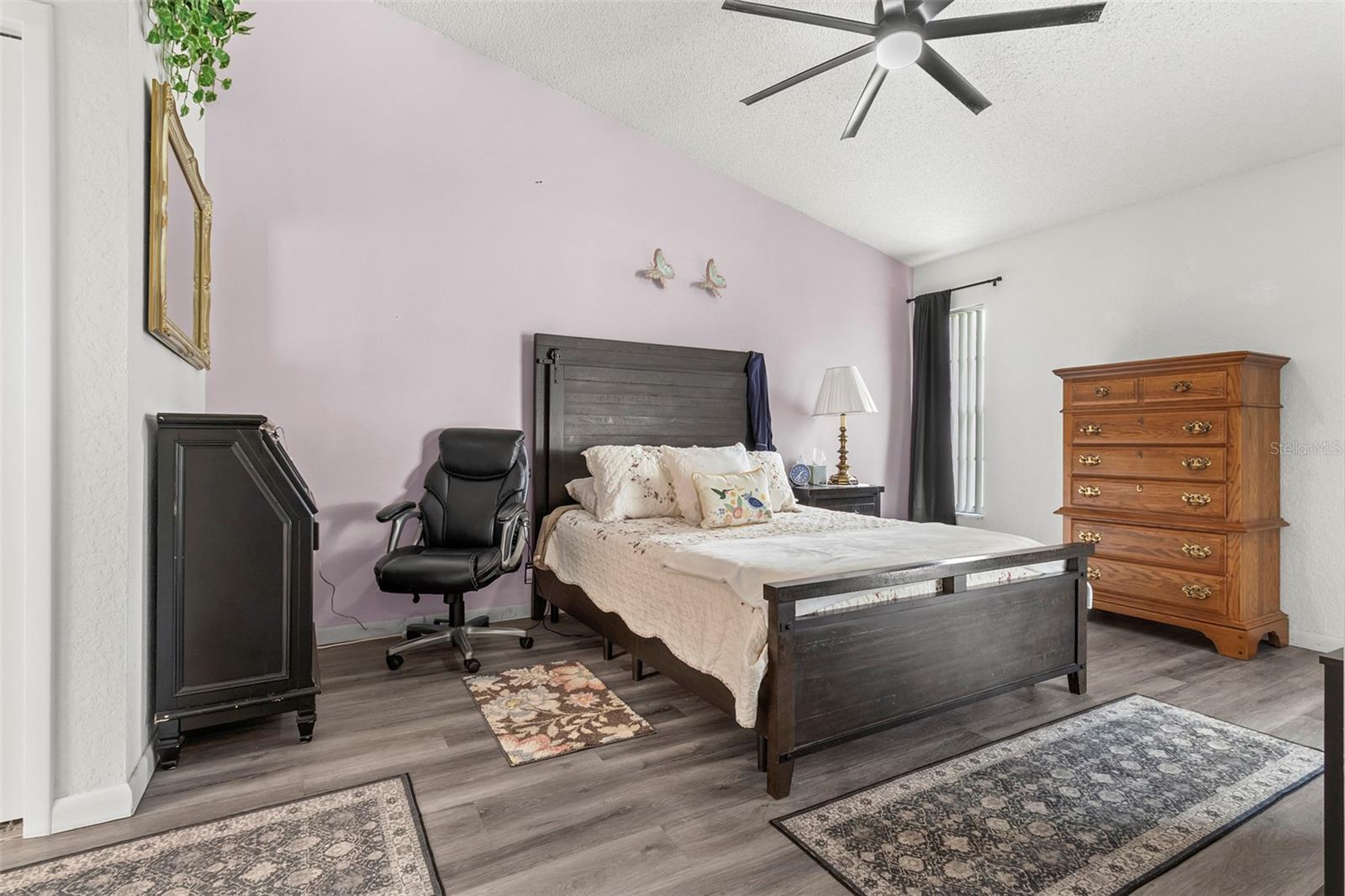 9288 New Orleans, Weeki Wachee, FL 34613