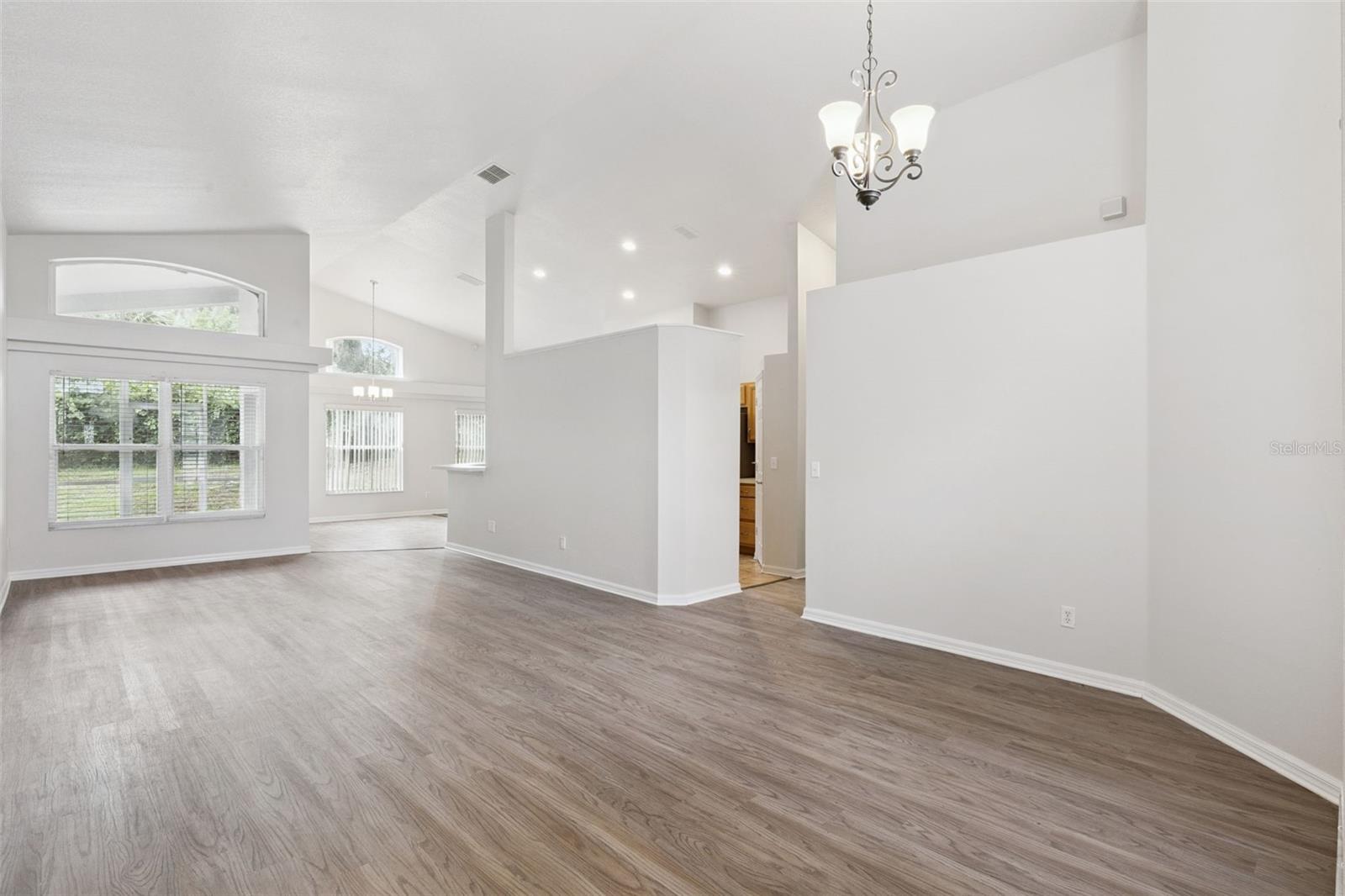 5483 Glen Oak, Sanford, FL 32771