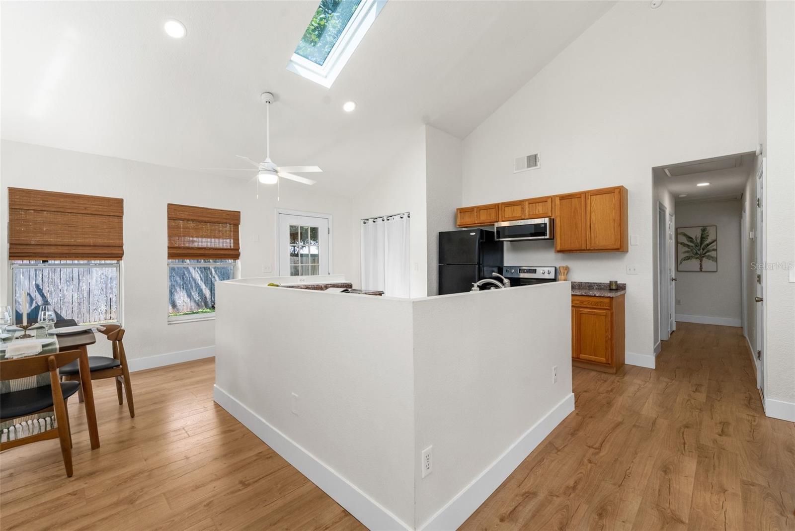 3177 9th, Gainesville, FL 32609