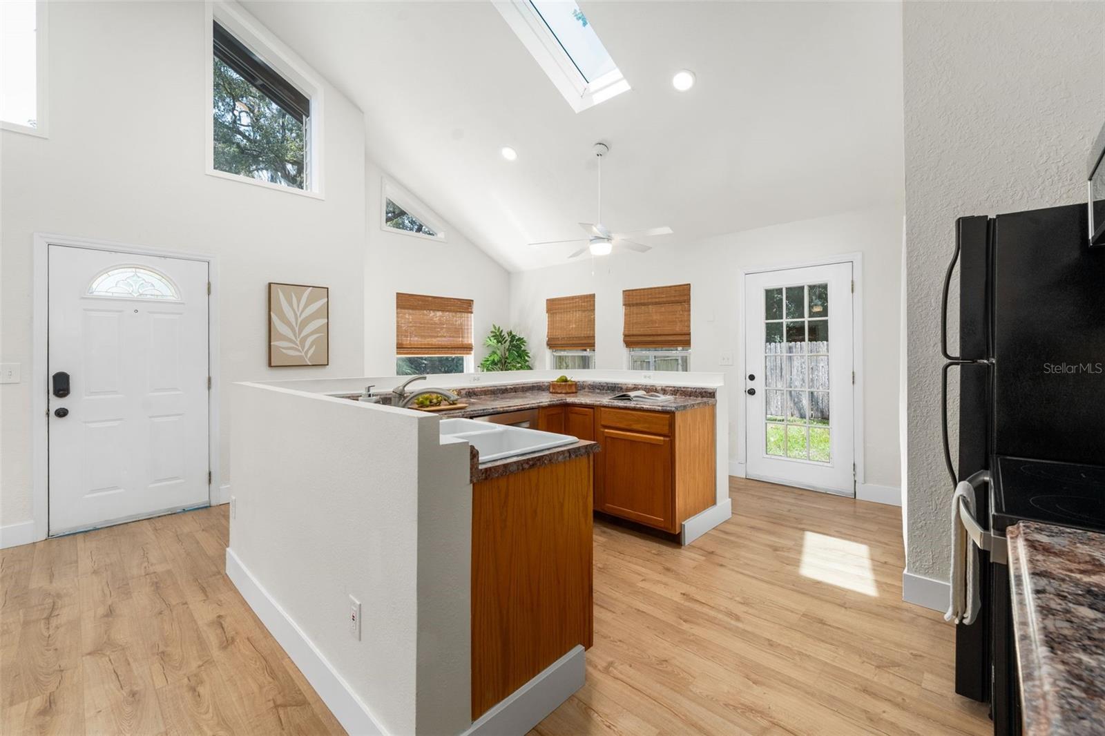 3177 9th, Gainesville, FL 32609