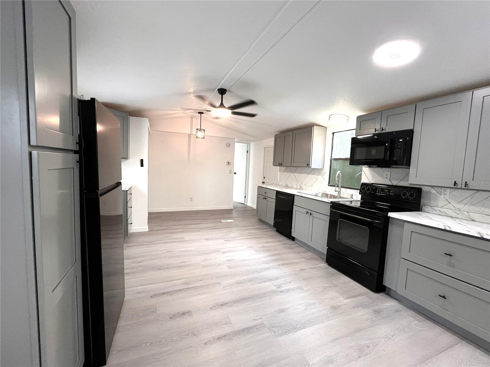 9860 Golden, New Port Richey, FL 34654