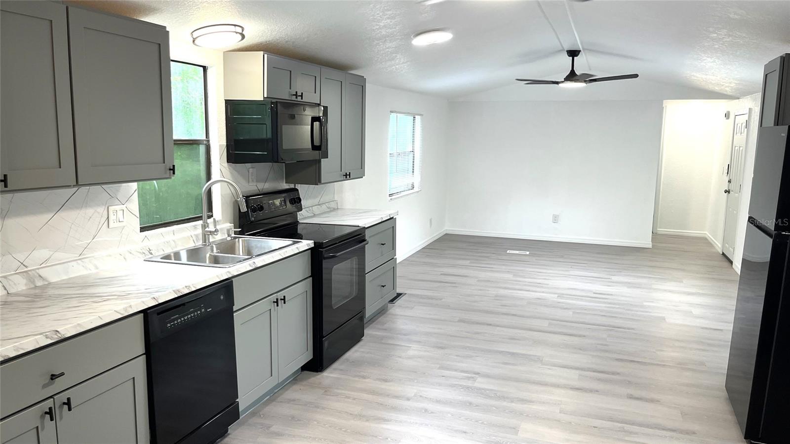 9860 Golden, New Port Richey, FL 34654