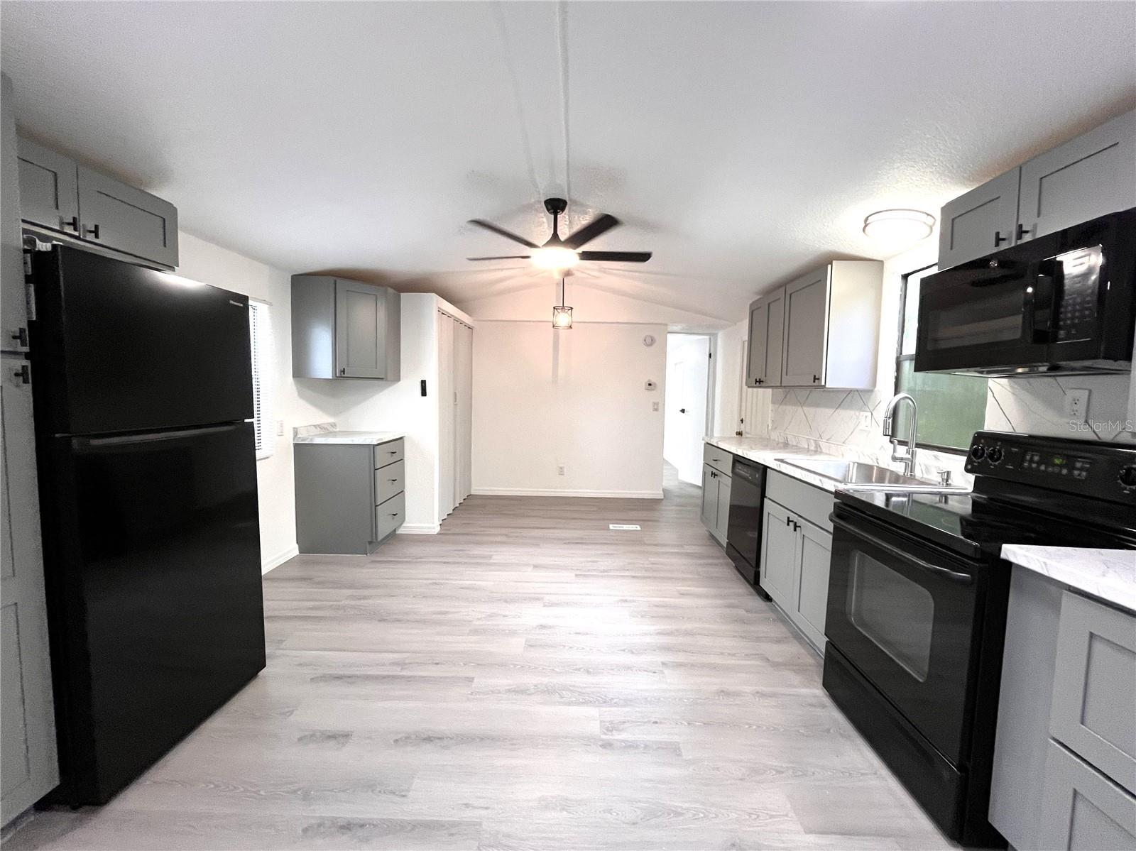 9860 Golden, New Port Richey, FL 34654