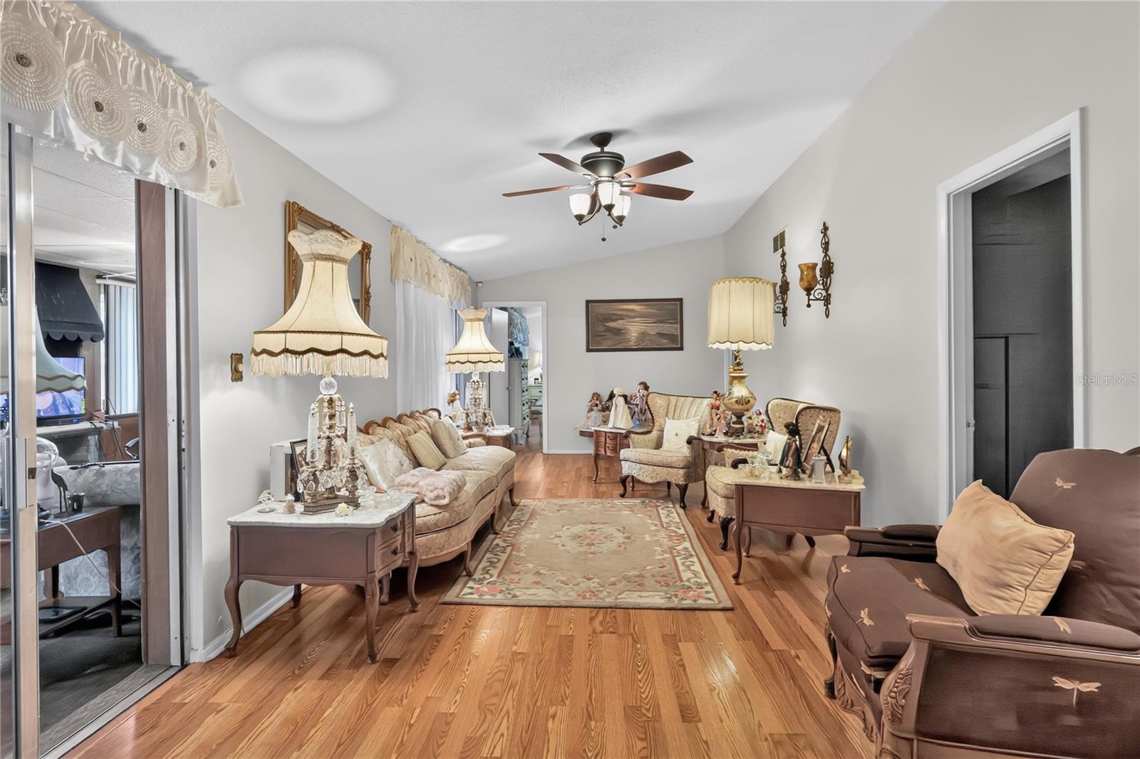 2604 Reef, Orlando, FL 32805