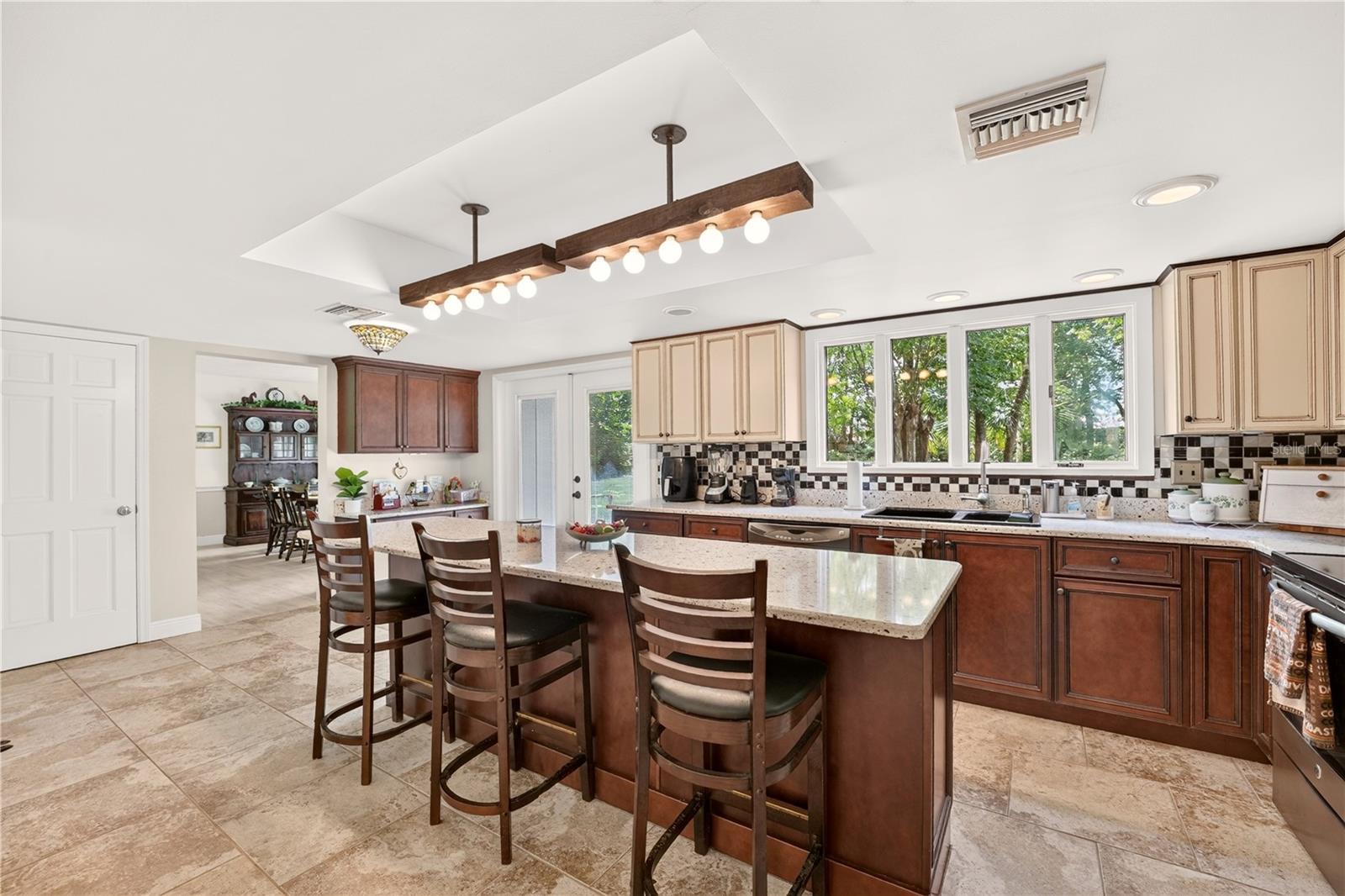 5360 1st, Ocala, FL 34470