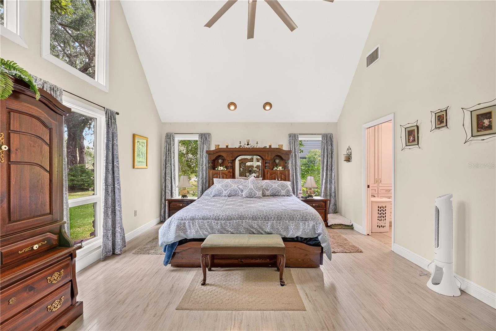 5360 1st, Ocala, FL 34470