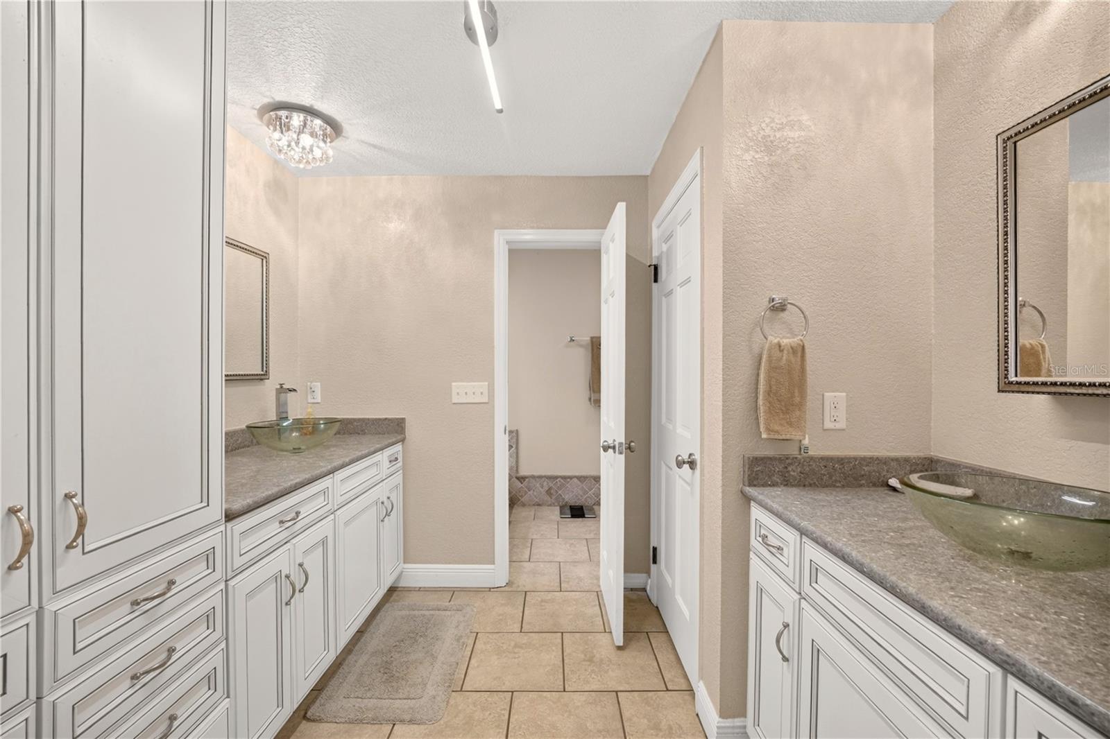 5360 1st, Ocala, FL 34470