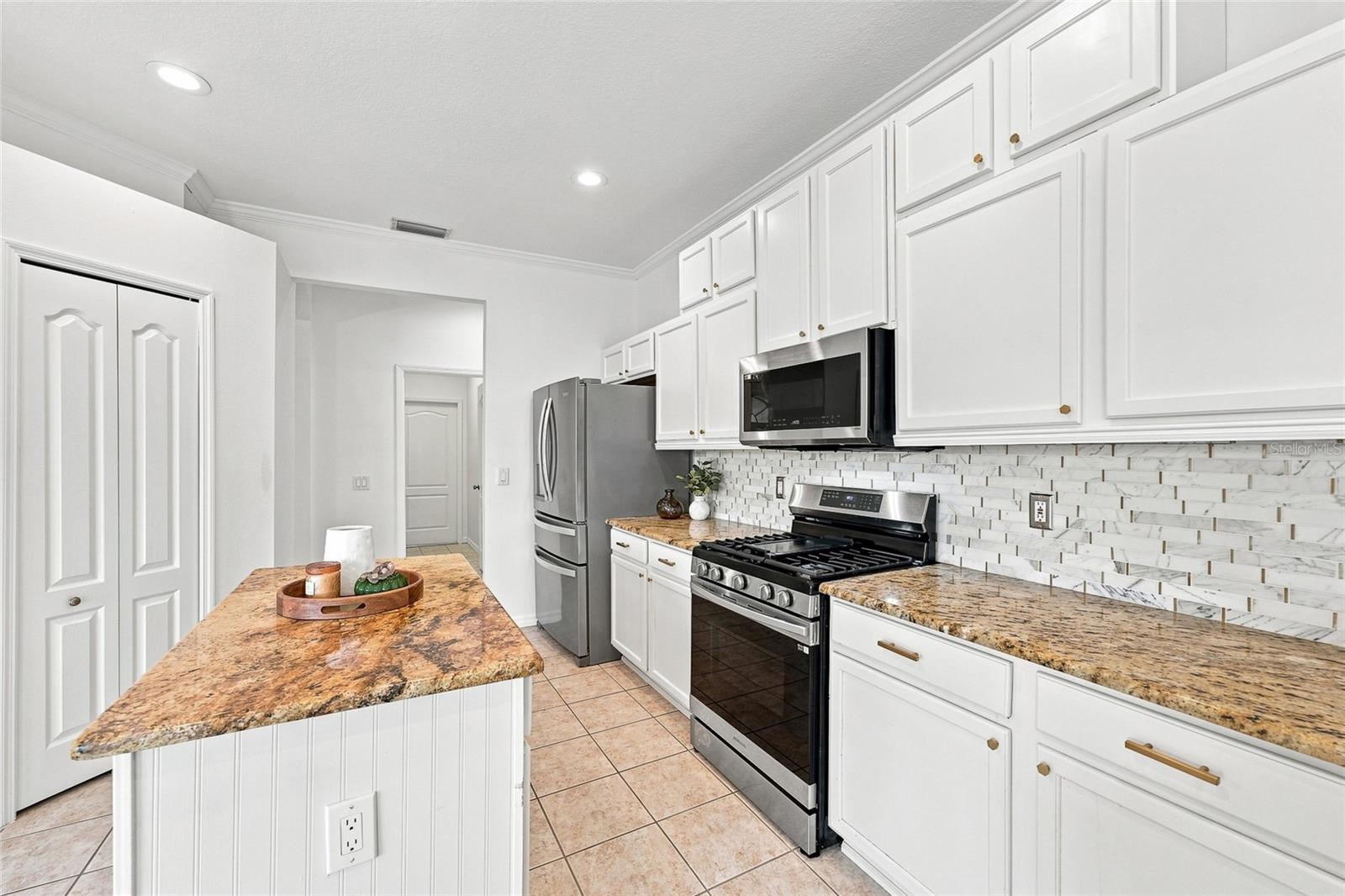 12018 Northumberland, Tampa, FL 33626