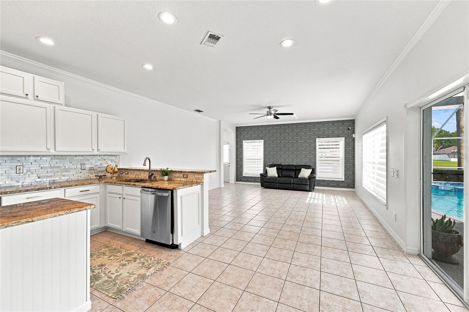 12018 Northumberland, Tampa, FL 33626