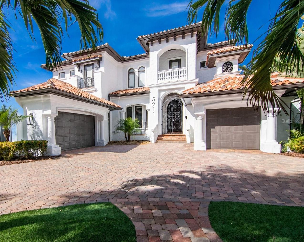 5211 Neptune, Tampa, FL 33609
