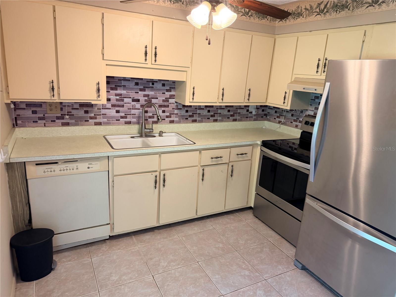 601 Indian Creek, Punta Gorda, FL 33982