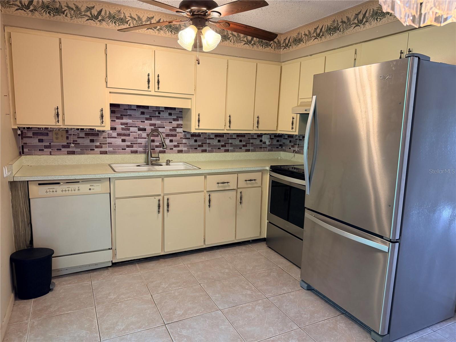601 Indian Creek, Punta Gorda, FL 33982