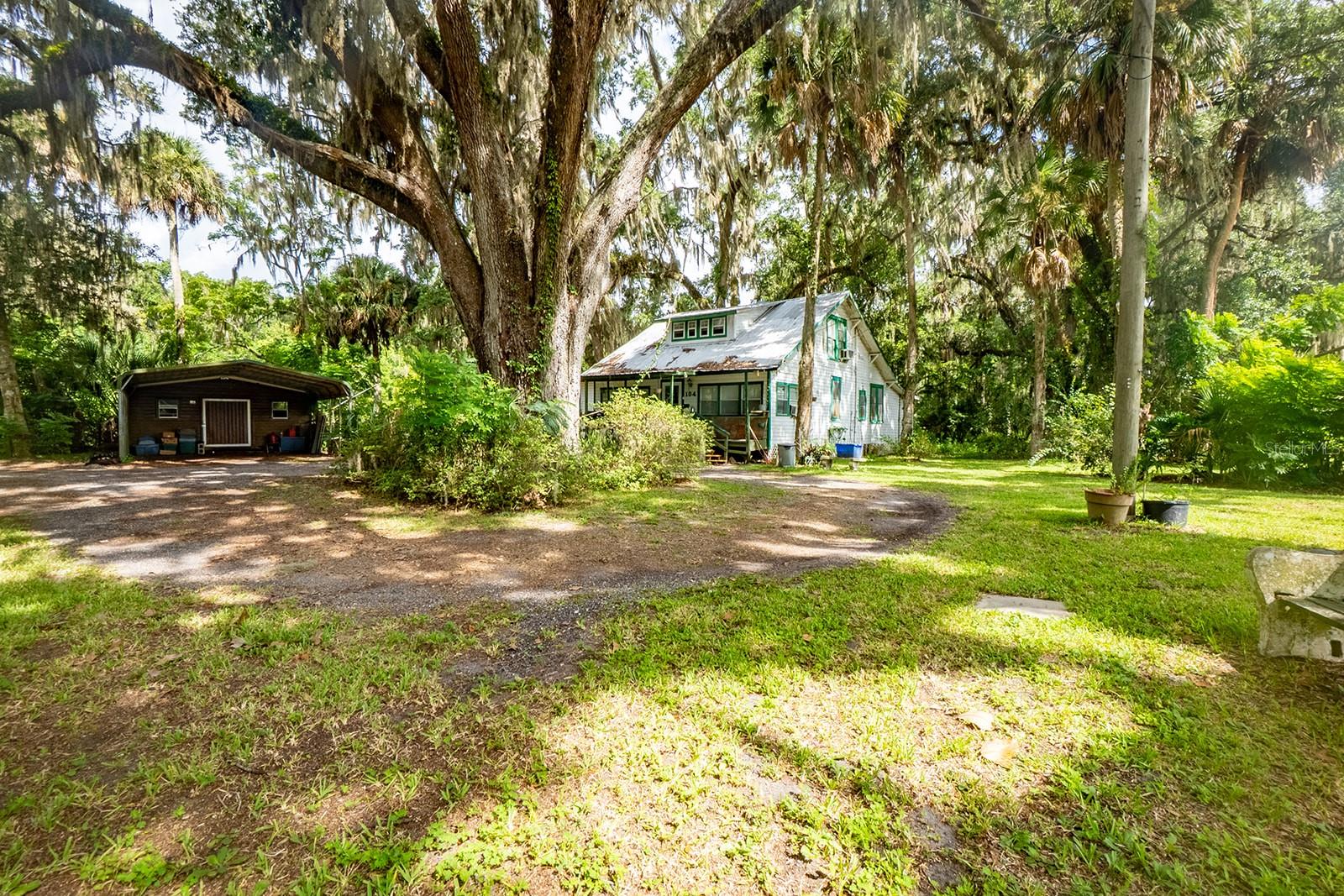 104 Louis Broer, East Palatka, FL 32131
