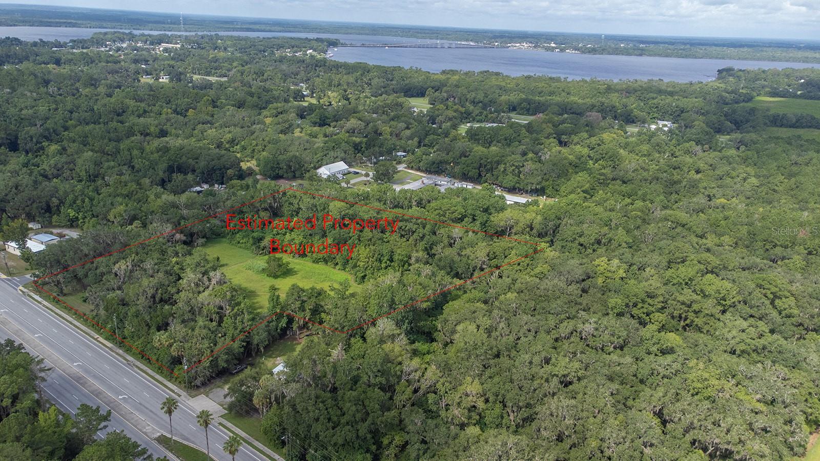 104 Louis Broer, East Palatka, FL 32131