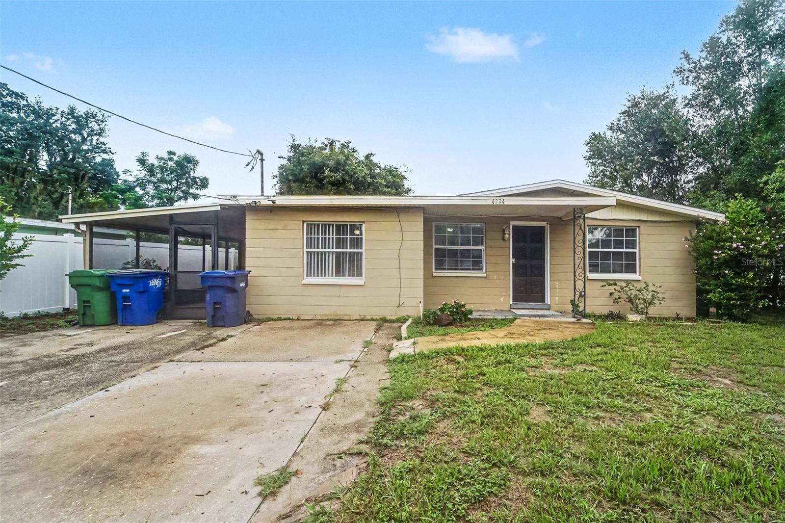 4224 Regnas, Tampa, FL 33617