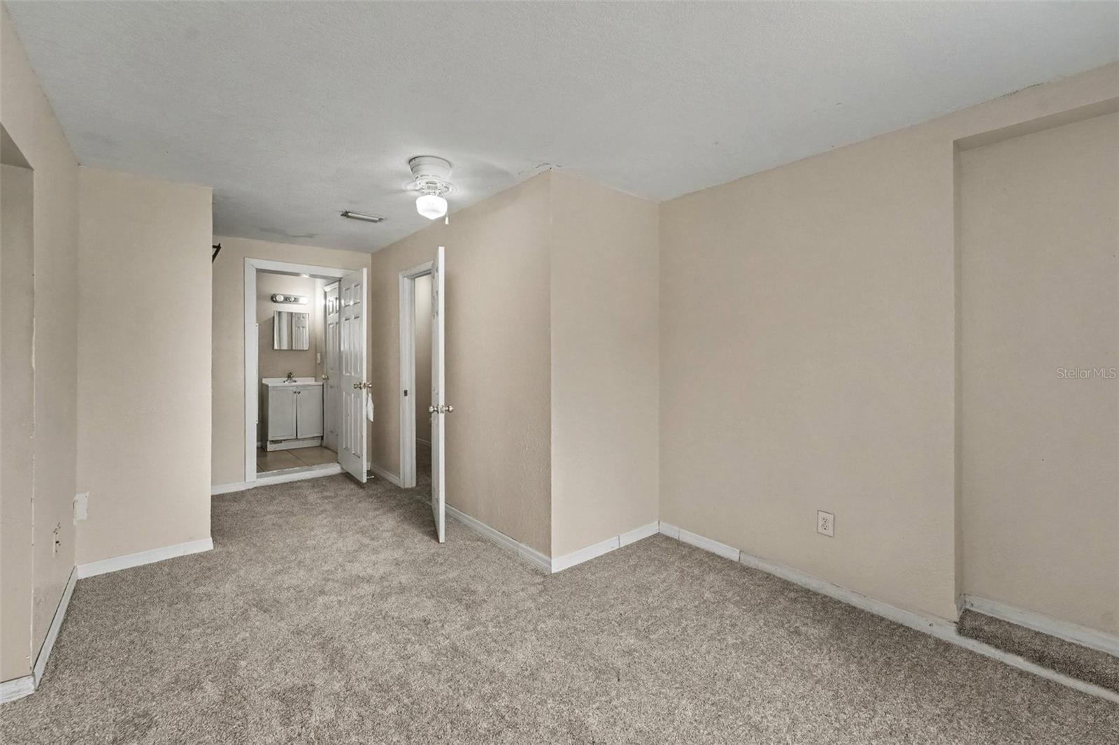 4224 Regnas, Tampa, FL 33617