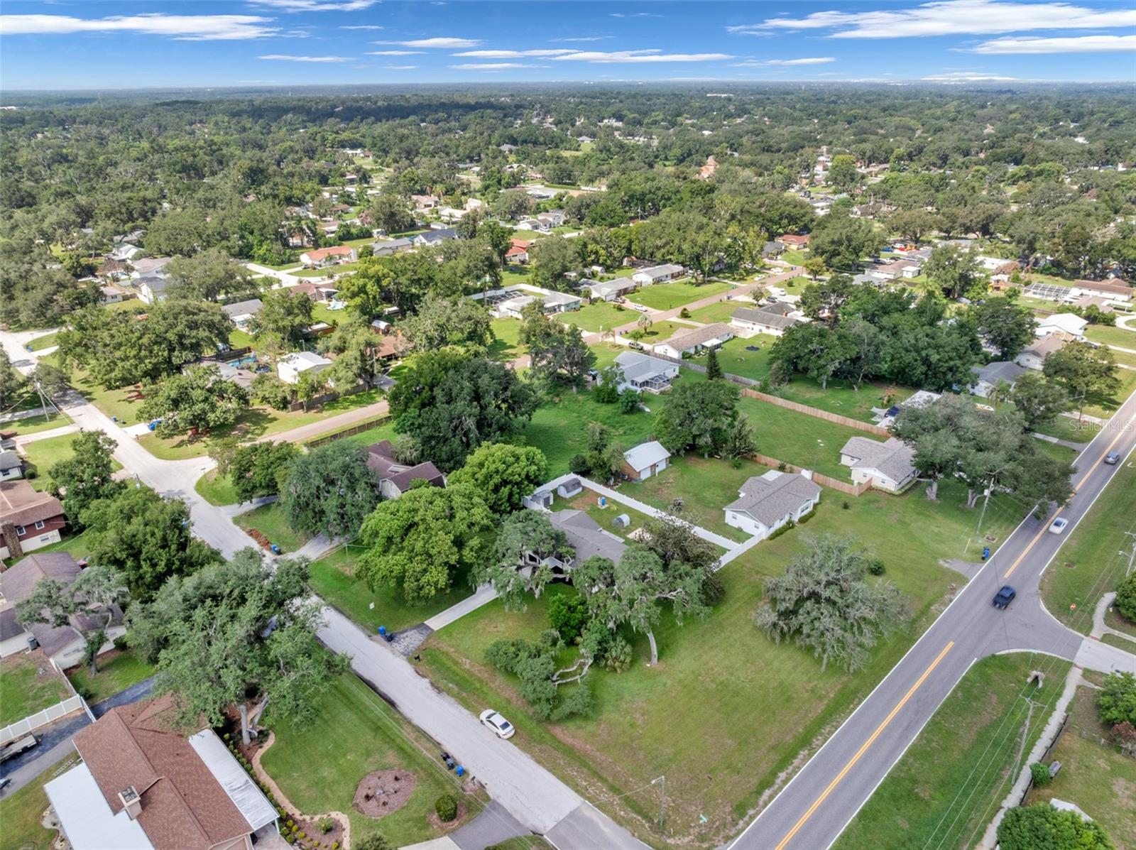 1002 Kay Jean, Valrico, FL 33594