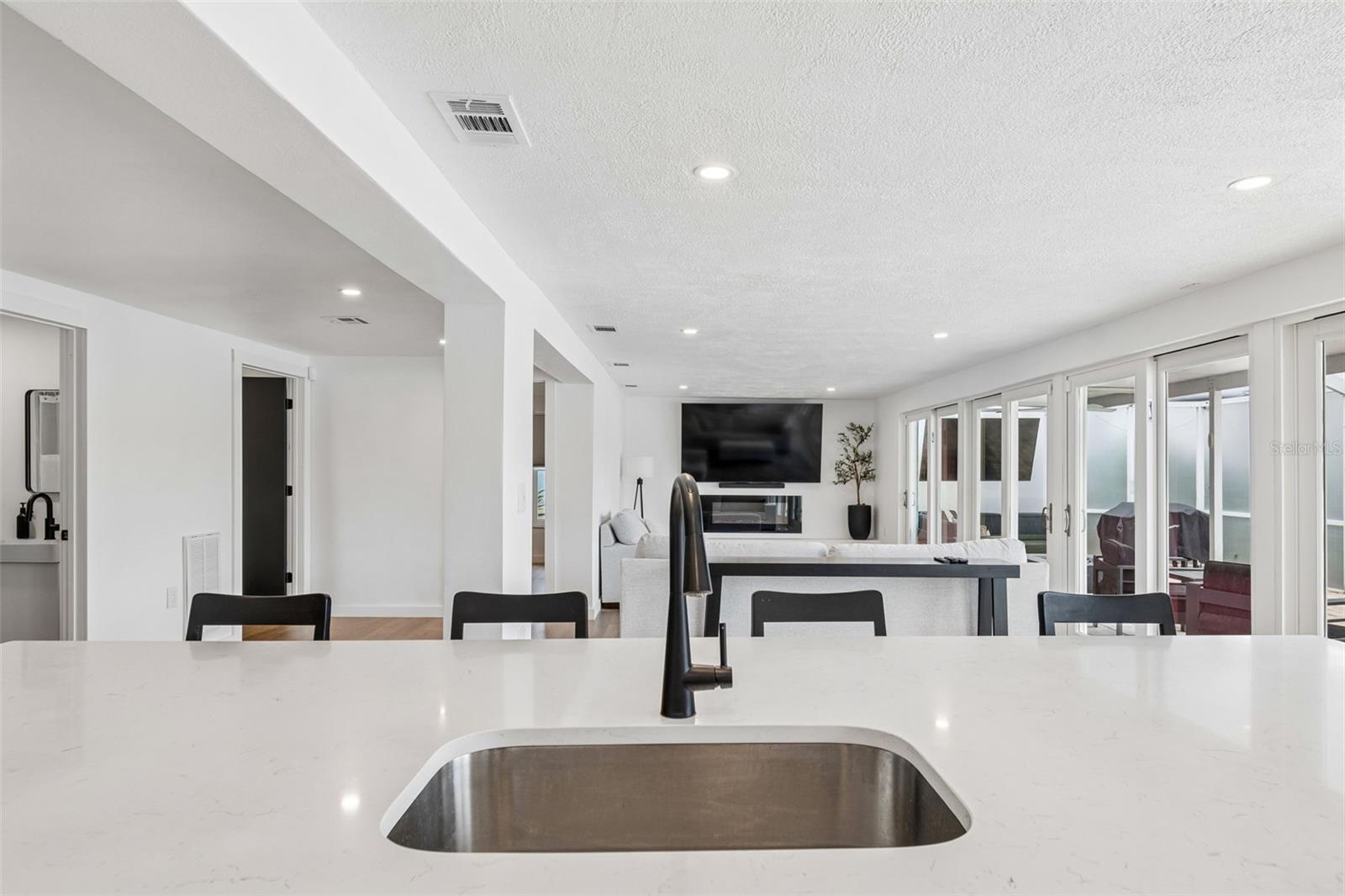 1166 Chancellor, Holiday, FL 34690