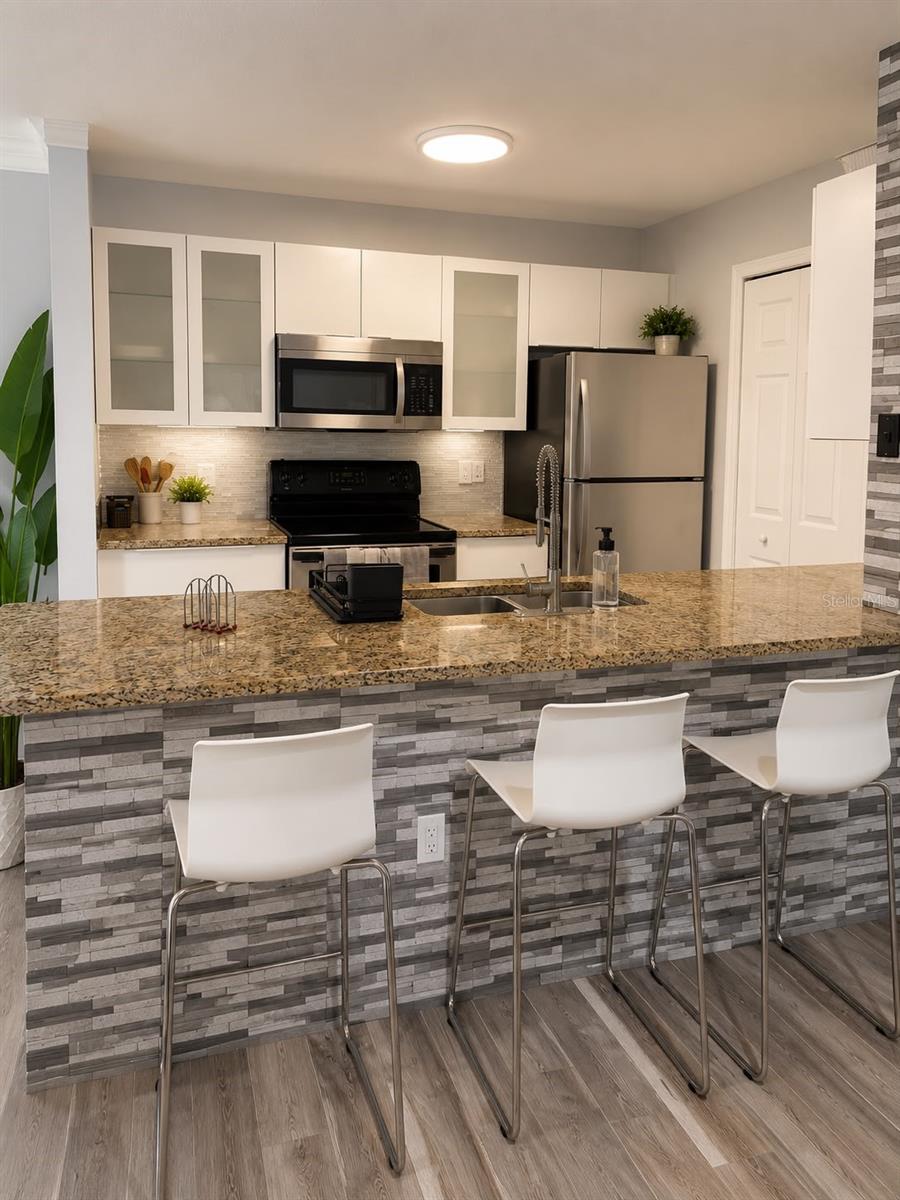5463 Vineland Unit 5203, Orlando, FL 32811