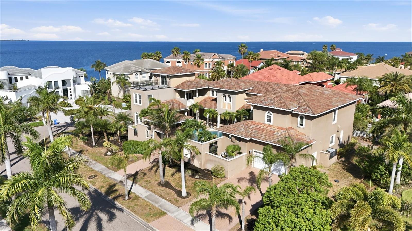1304 Jumana, Apollo Beach, FL 33572