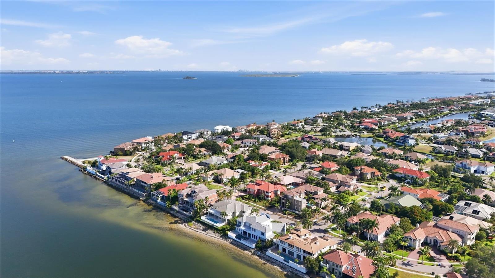 1304 Jumana, Apollo Beach, FL 33572