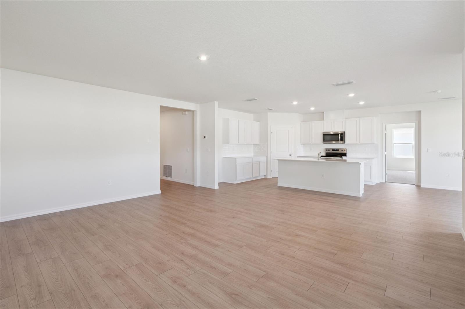 2516 Dorset, Ormond Beach, FL 32174