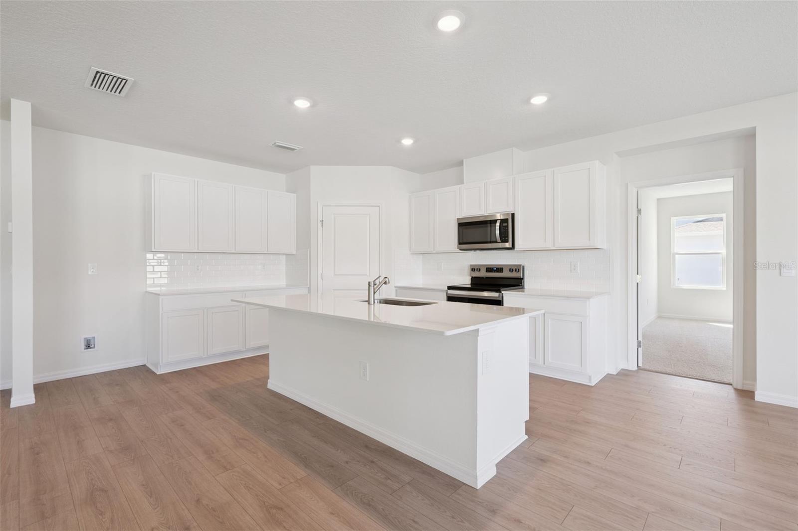 2516 Dorset, Ormond Beach, FL 32174