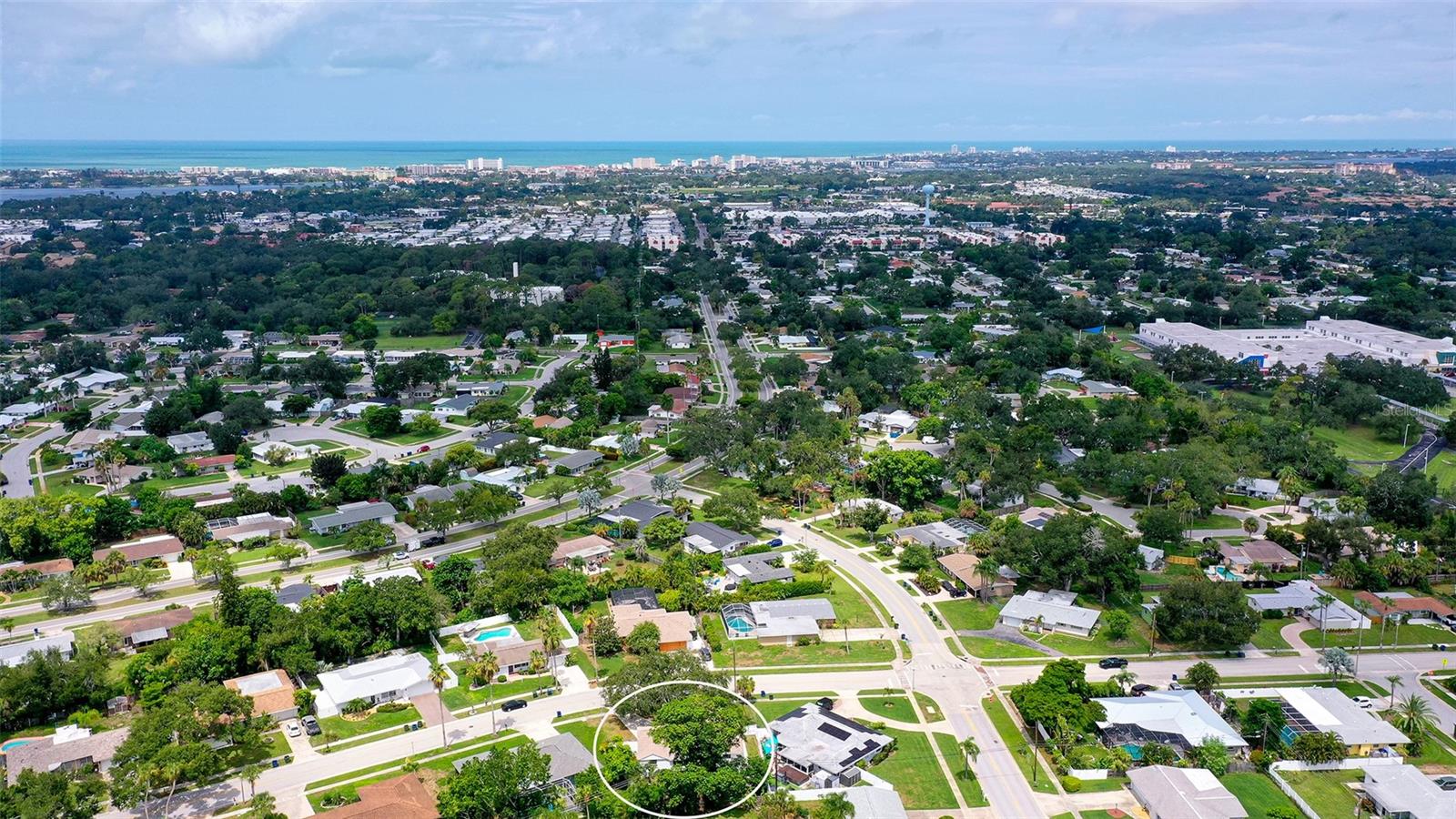 6711 Lockwood Ridge, Sarasota, FL 34231