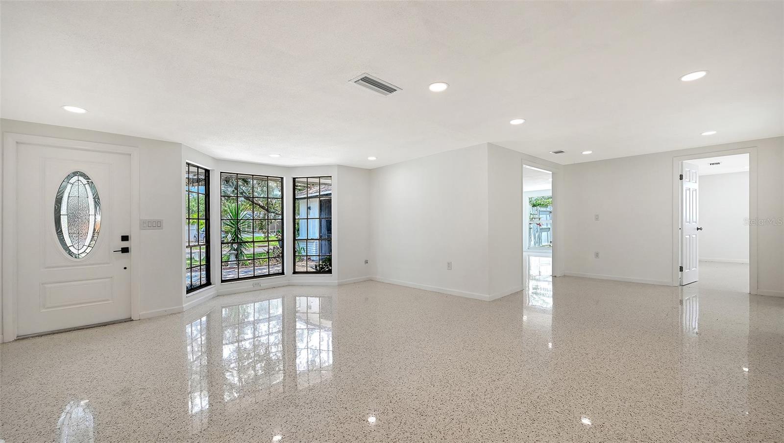 6711 Lockwood Ridge, Sarasota, FL 34231