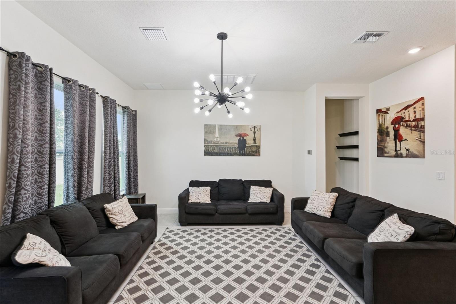 659 Red Haven, Oviedo, FL 32765