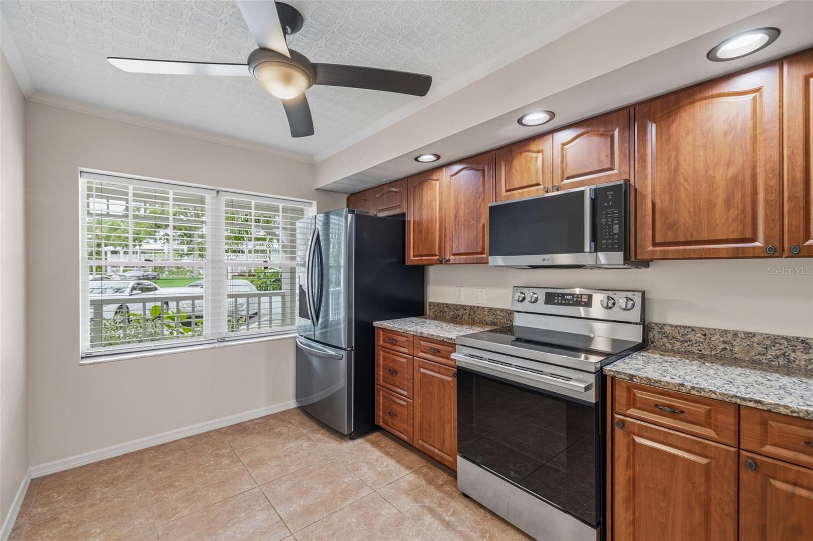 2533 Dolly Bay Unit 105, Palm Harbor, FL 34684