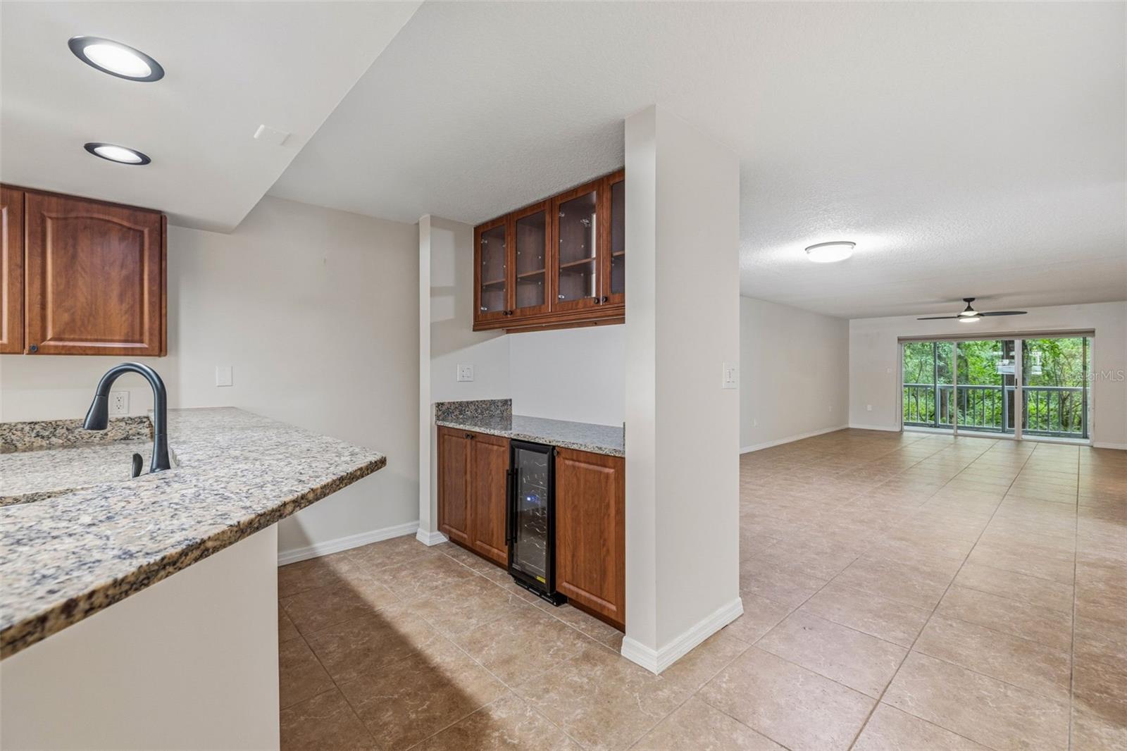 2533 Dolly Bay Unit 105, Palm Harbor, FL 34684