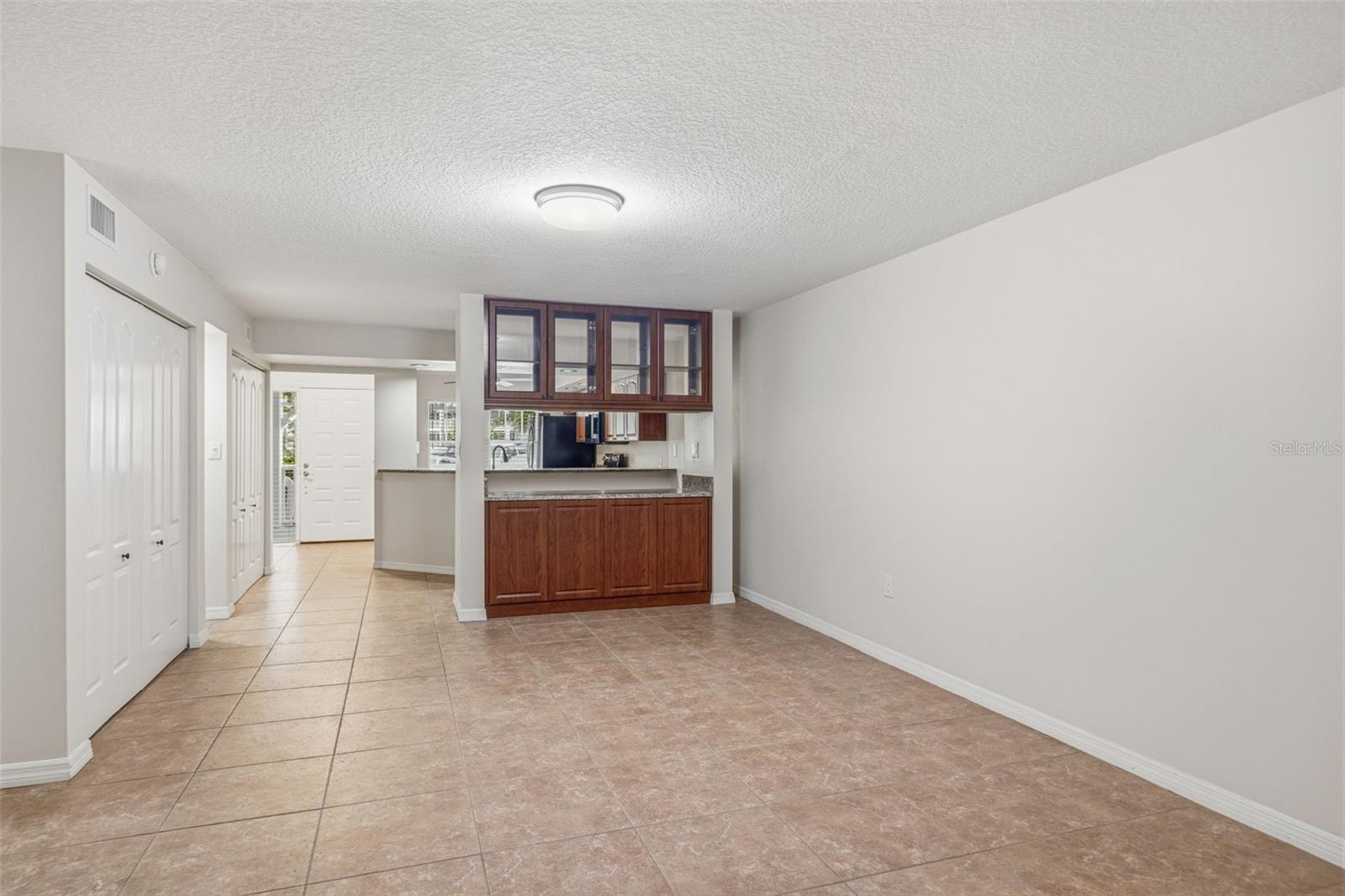2533 Dolly Bay Unit 105, Palm Harbor, FL 34684